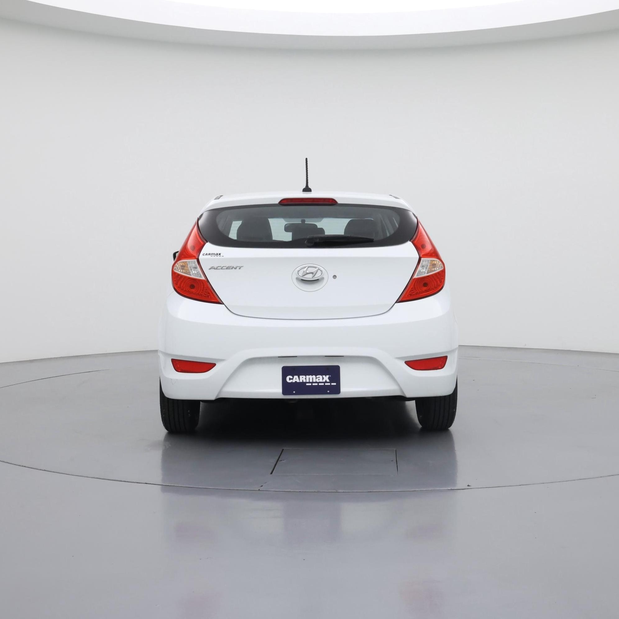 Thumbnail: 2015 Hyundai Accent - 6
