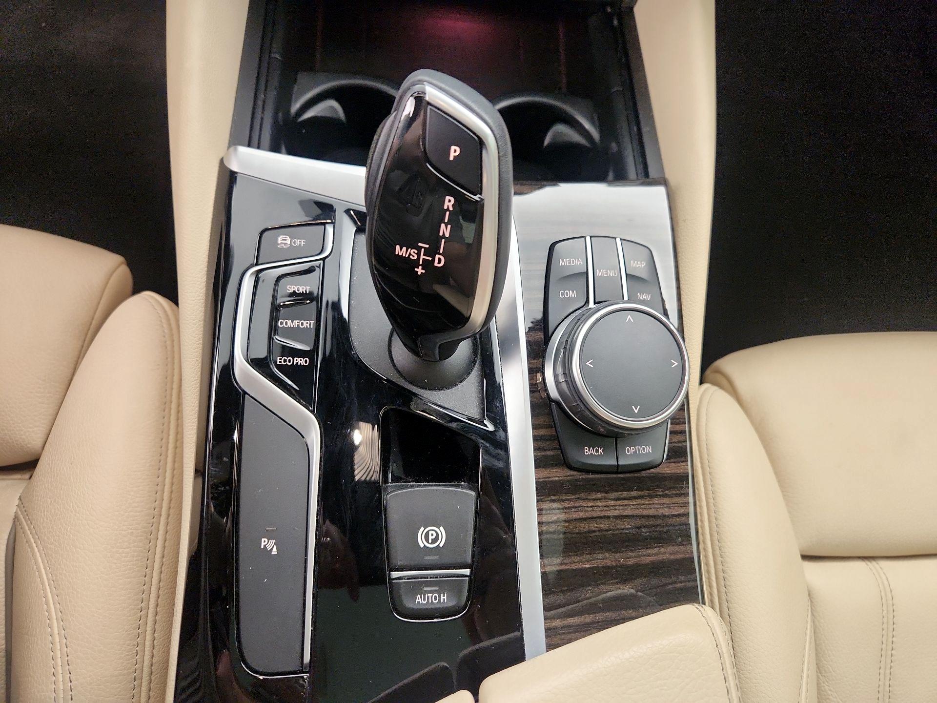 Thumbnail: 2019 BMW 5 Series - 18