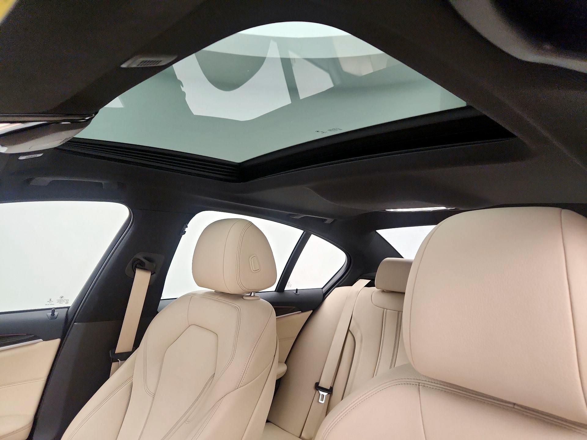 Thumbnail: 2019 BMW 5 Series - 20