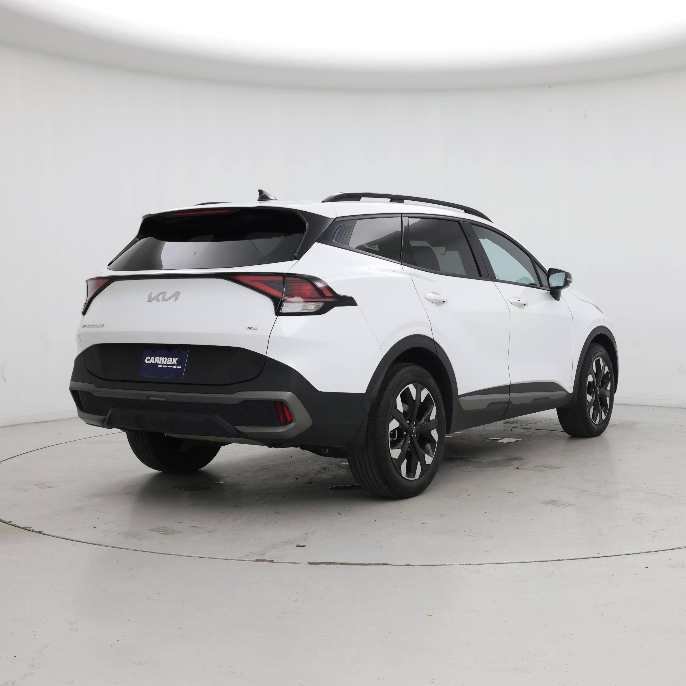 Thumbnail: 2023 Kia Sportage - 8