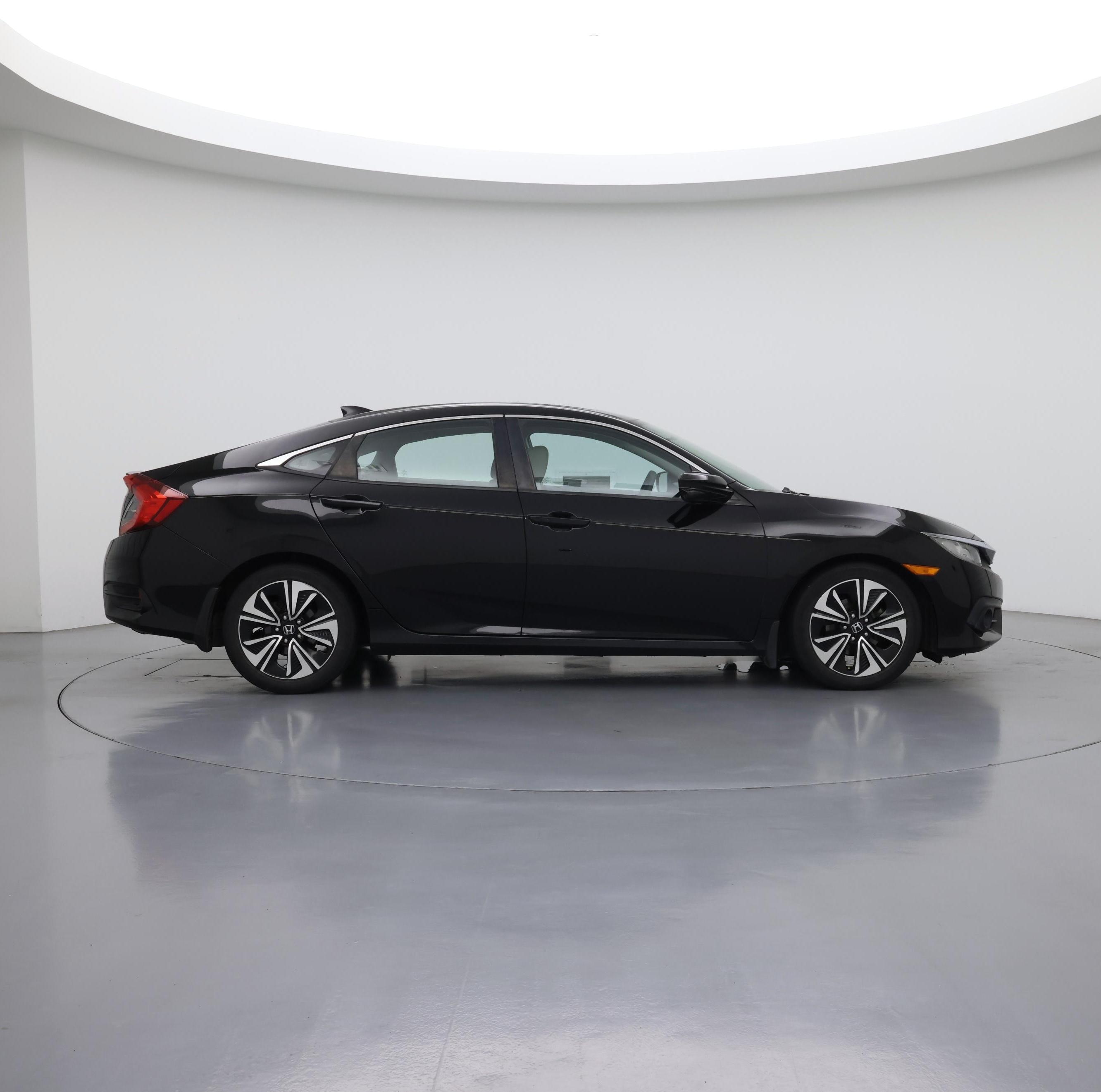 Thumbnail: 2017 Honda Civic - 7
