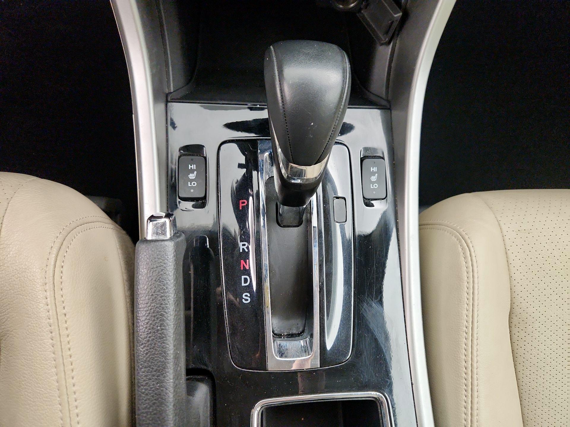 Thumbnail: 2017 Honda Accord - 18