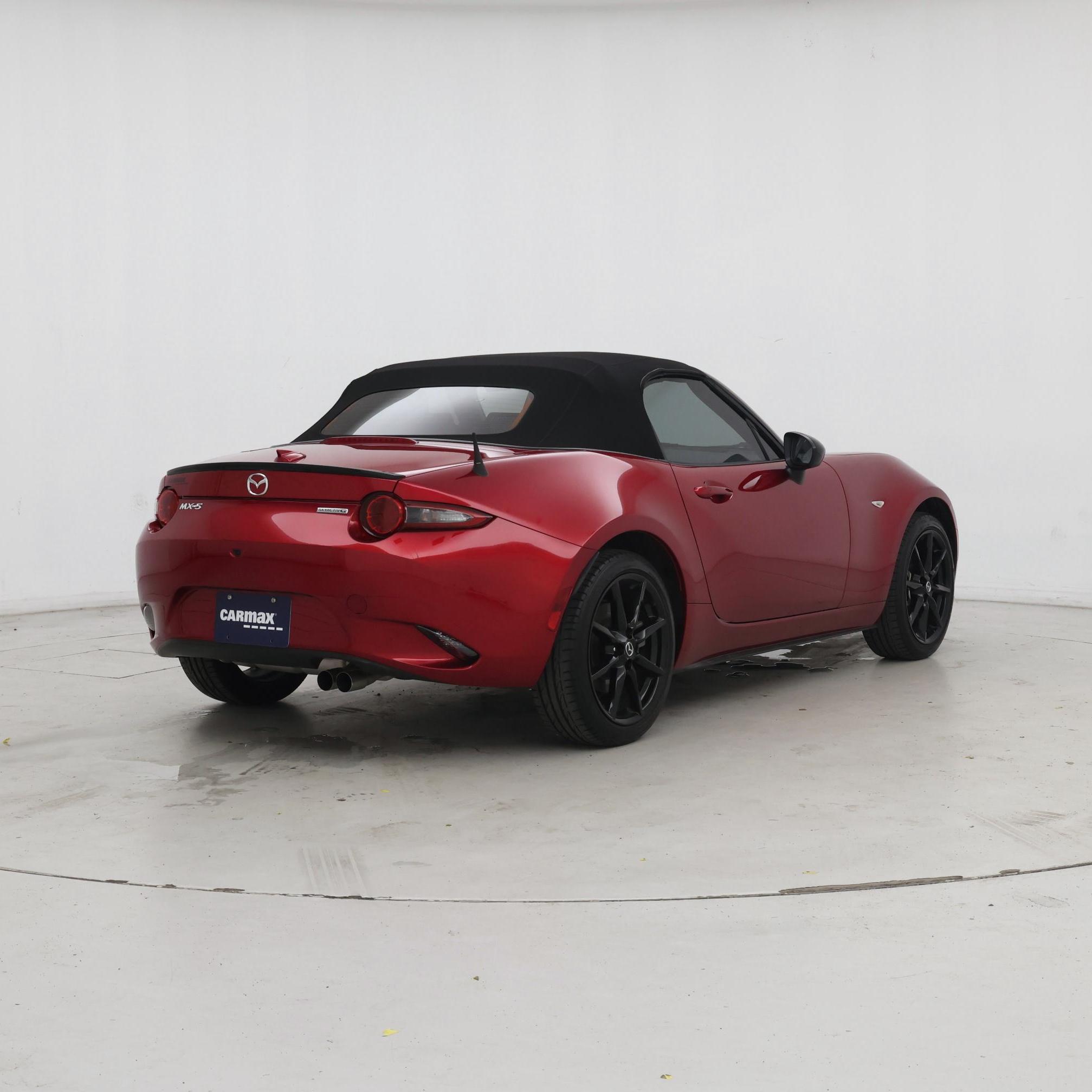 Thumbnail: 2021 Mazda MX-5 Miata - 8