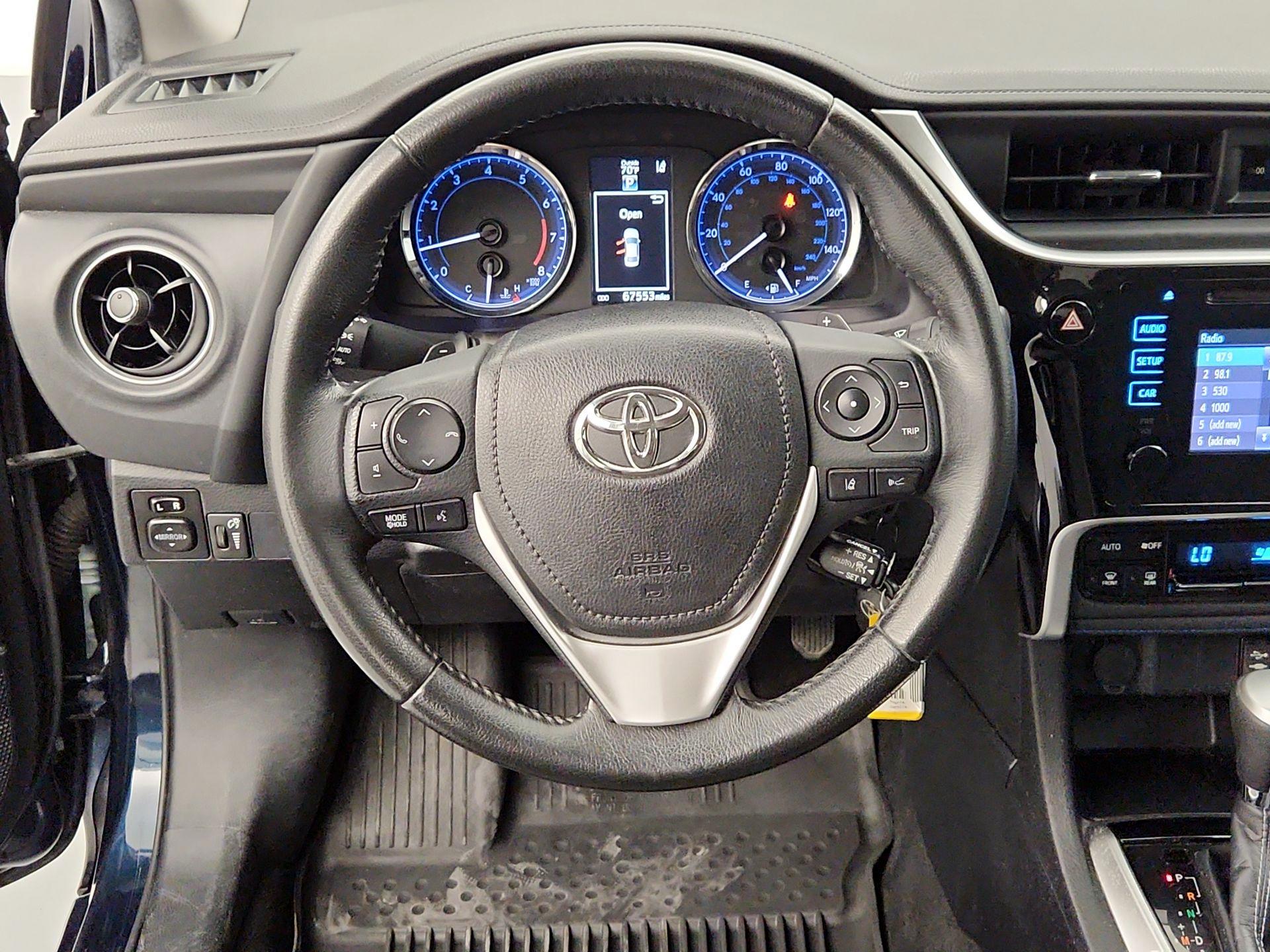 Thumbnail: 2019 Toyota Corolla - 10