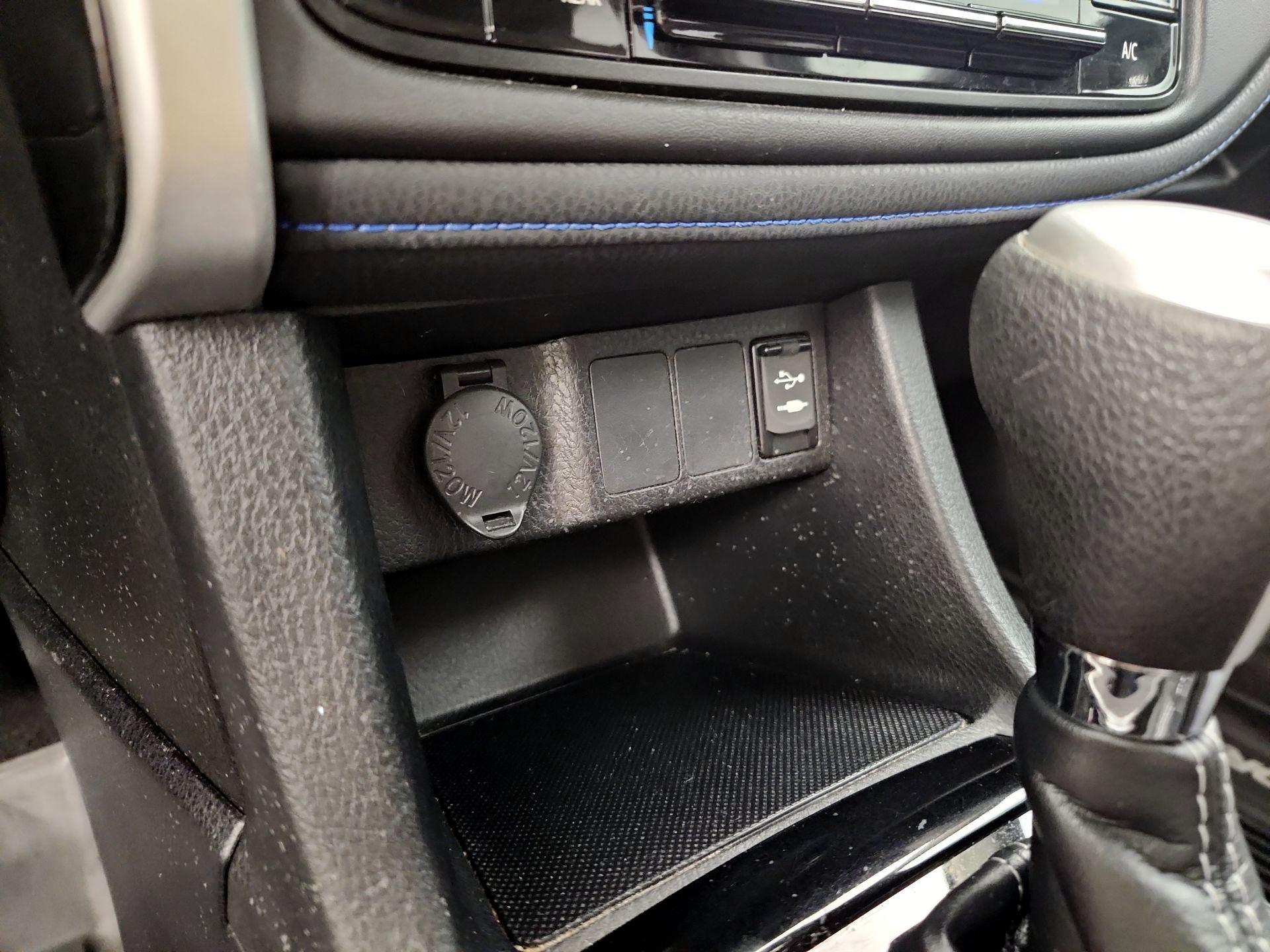 Thumbnail: 2019 Toyota Corolla - 18