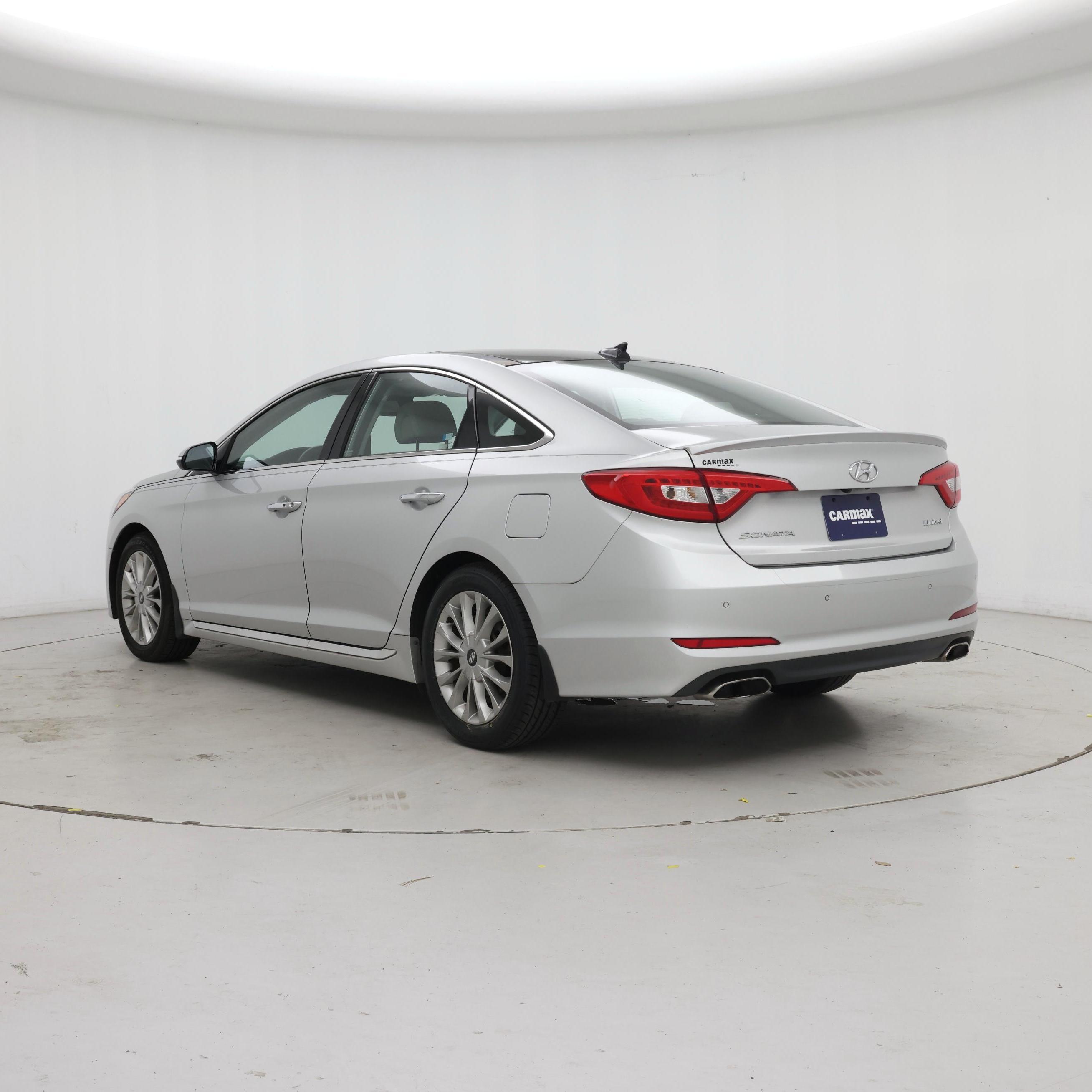 Thumbnail: 2015 Hyundai Sonata - 2
