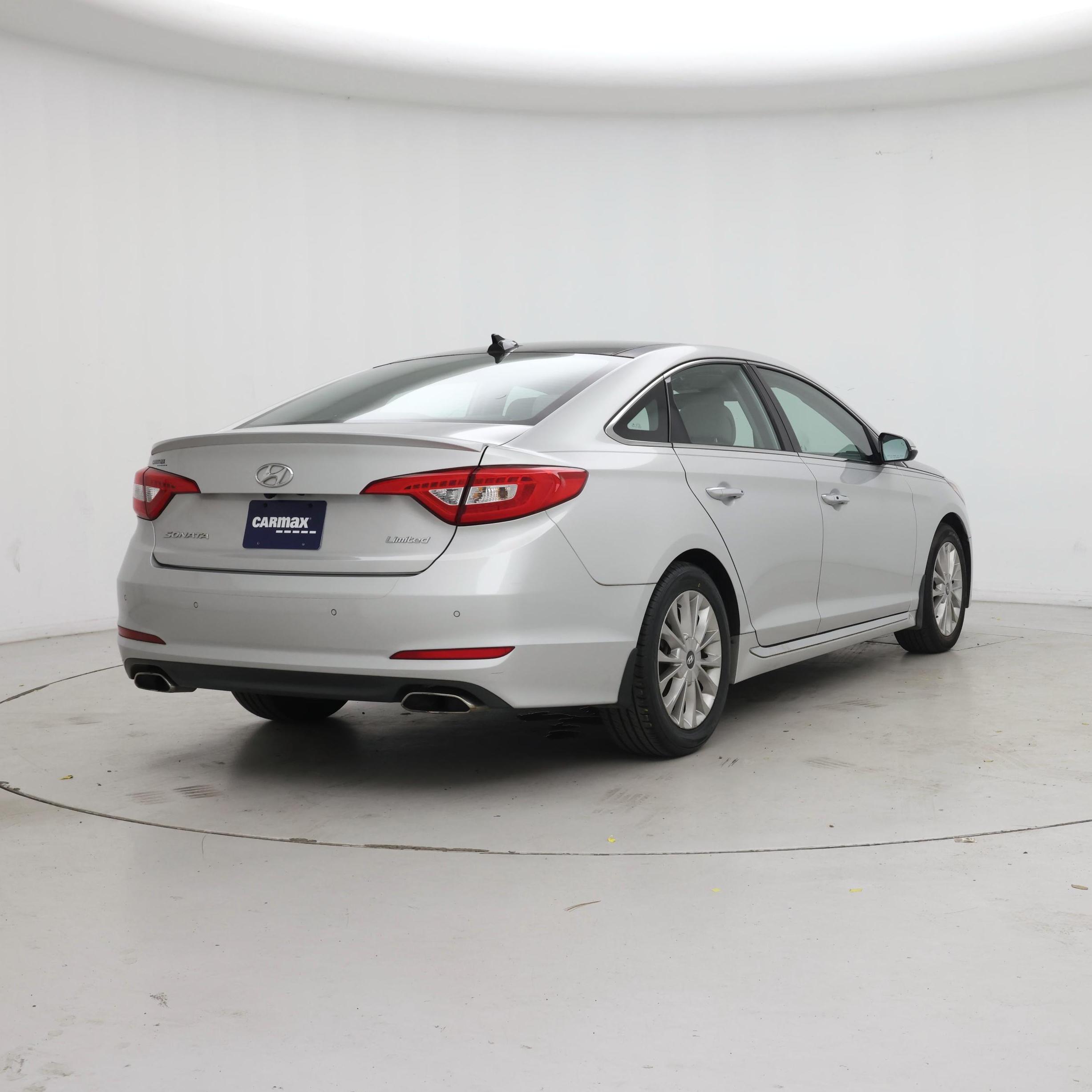 Thumbnail: 2015 Hyundai Sonata - 8