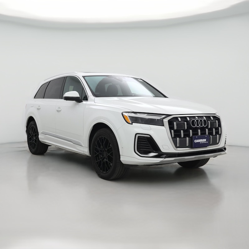 2025 Audi Q7 Premium Plus