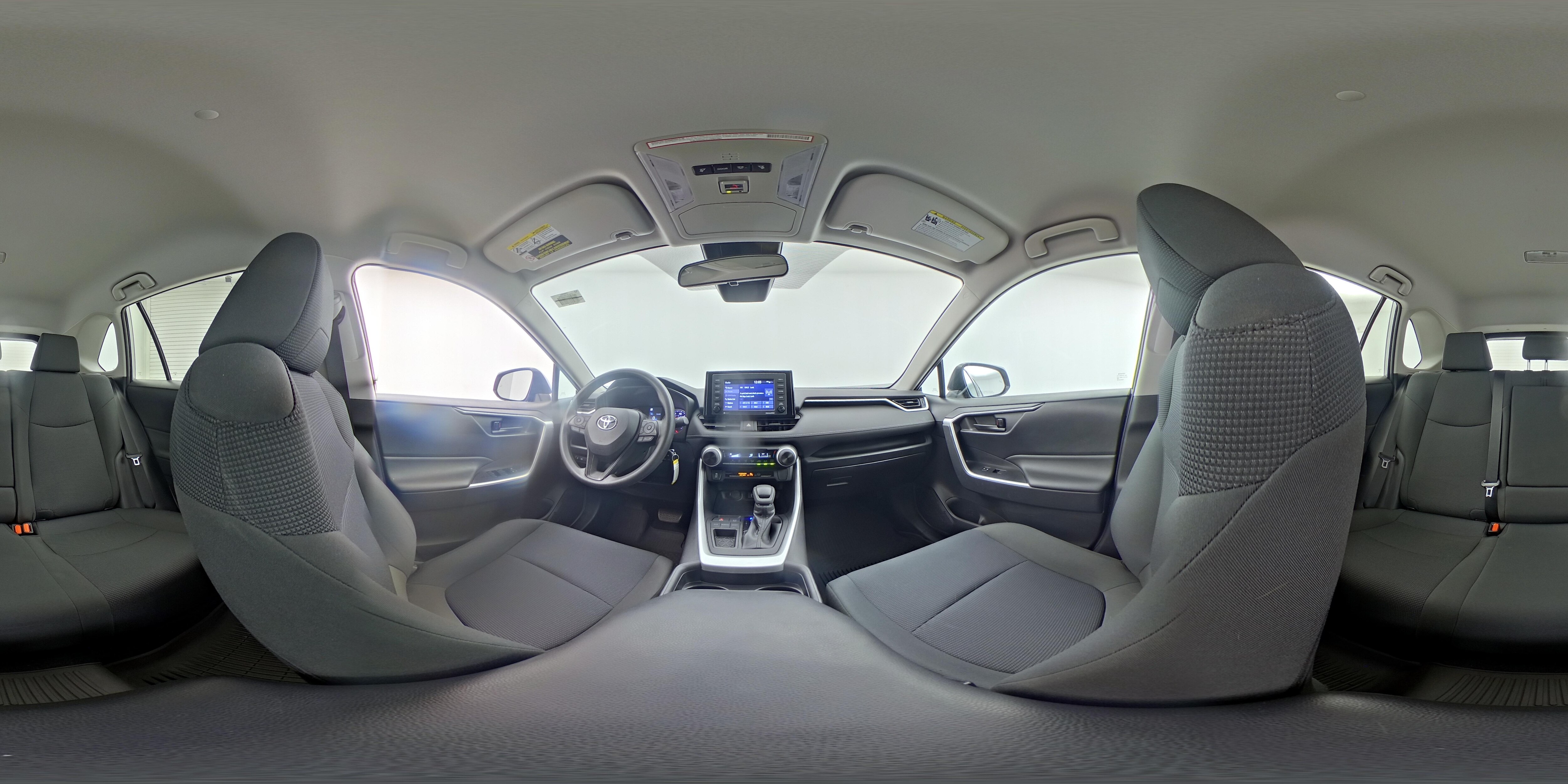 2021 Toyota RAV4 LE - Photo 24