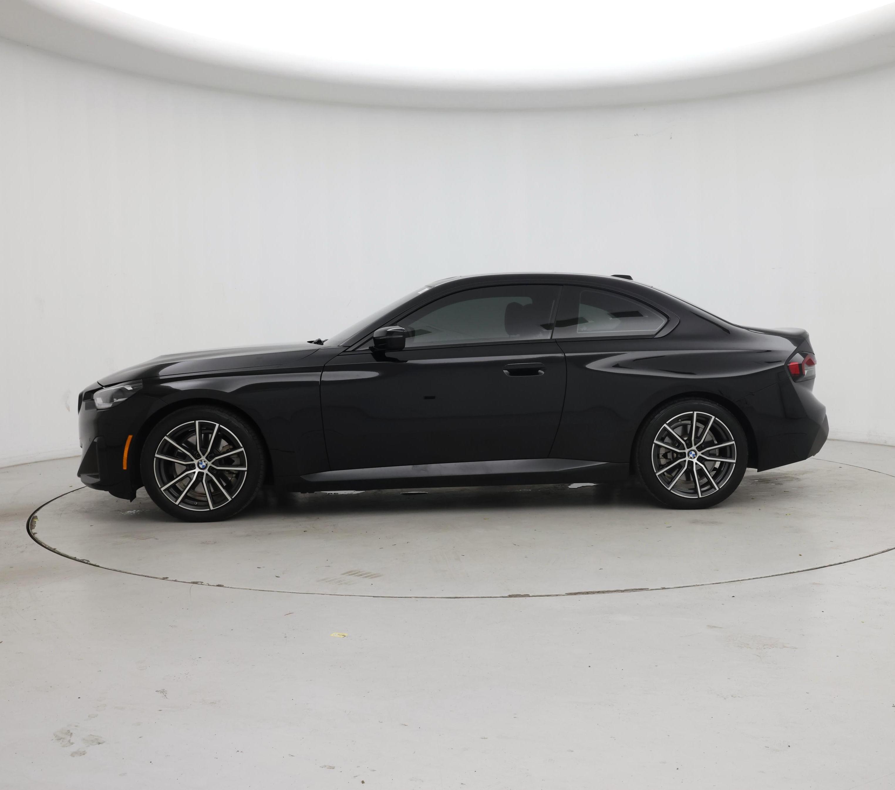 Thumbnail: 2024 BMW 2 Series - 3
