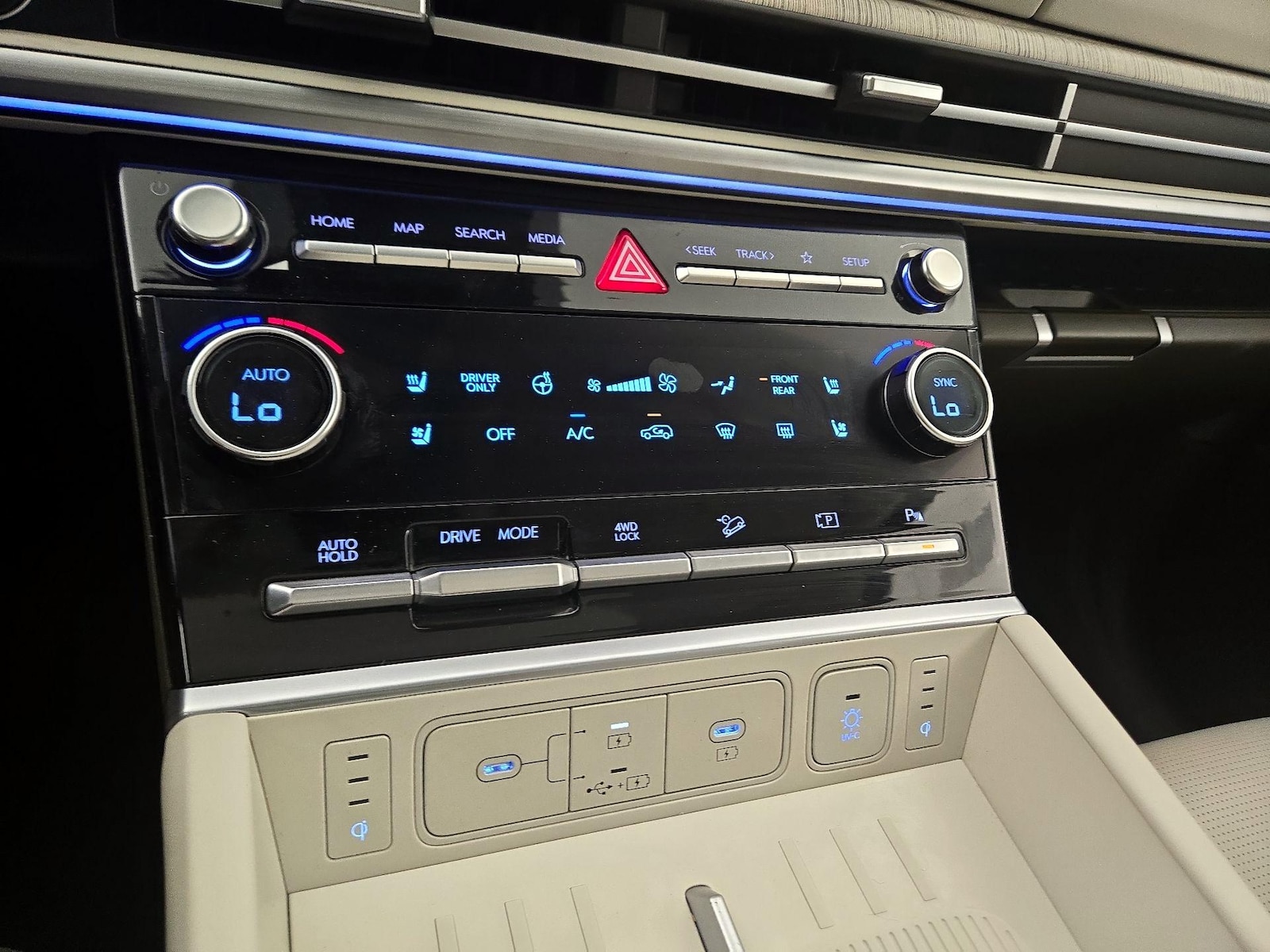 2025 Hyundai Santa Fe Calligraphy - Photo 18