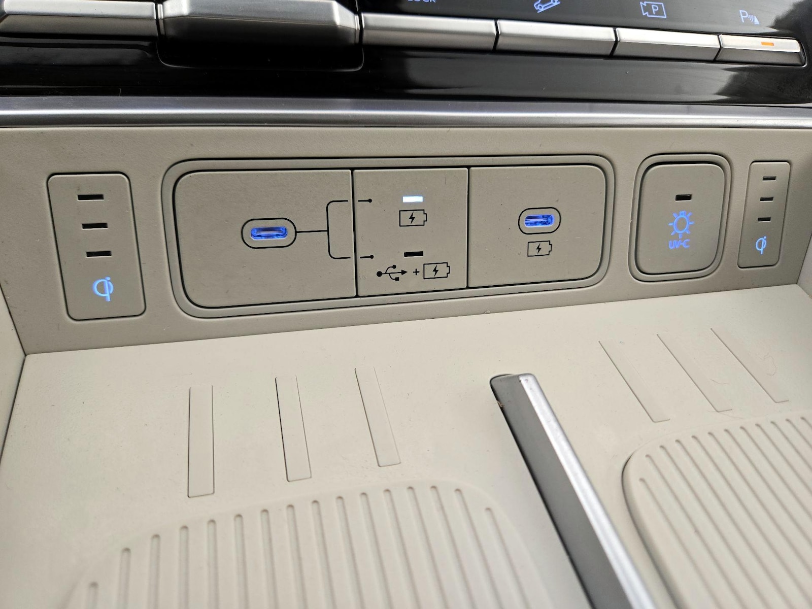 2025 Hyundai Santa Fe Calligraphy - Photo 20