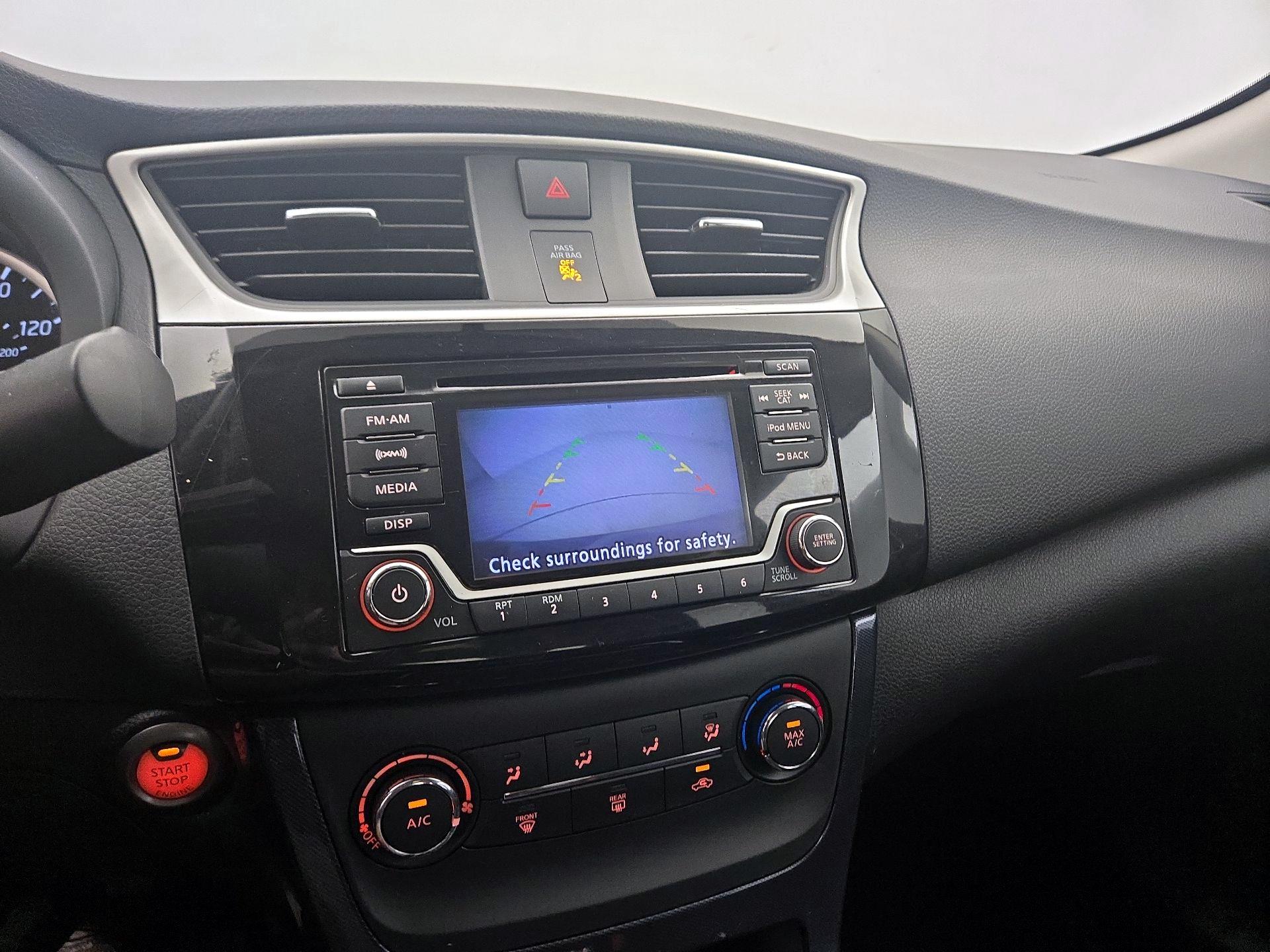 Thumbnail: 2017 Nissan Sentra - 14