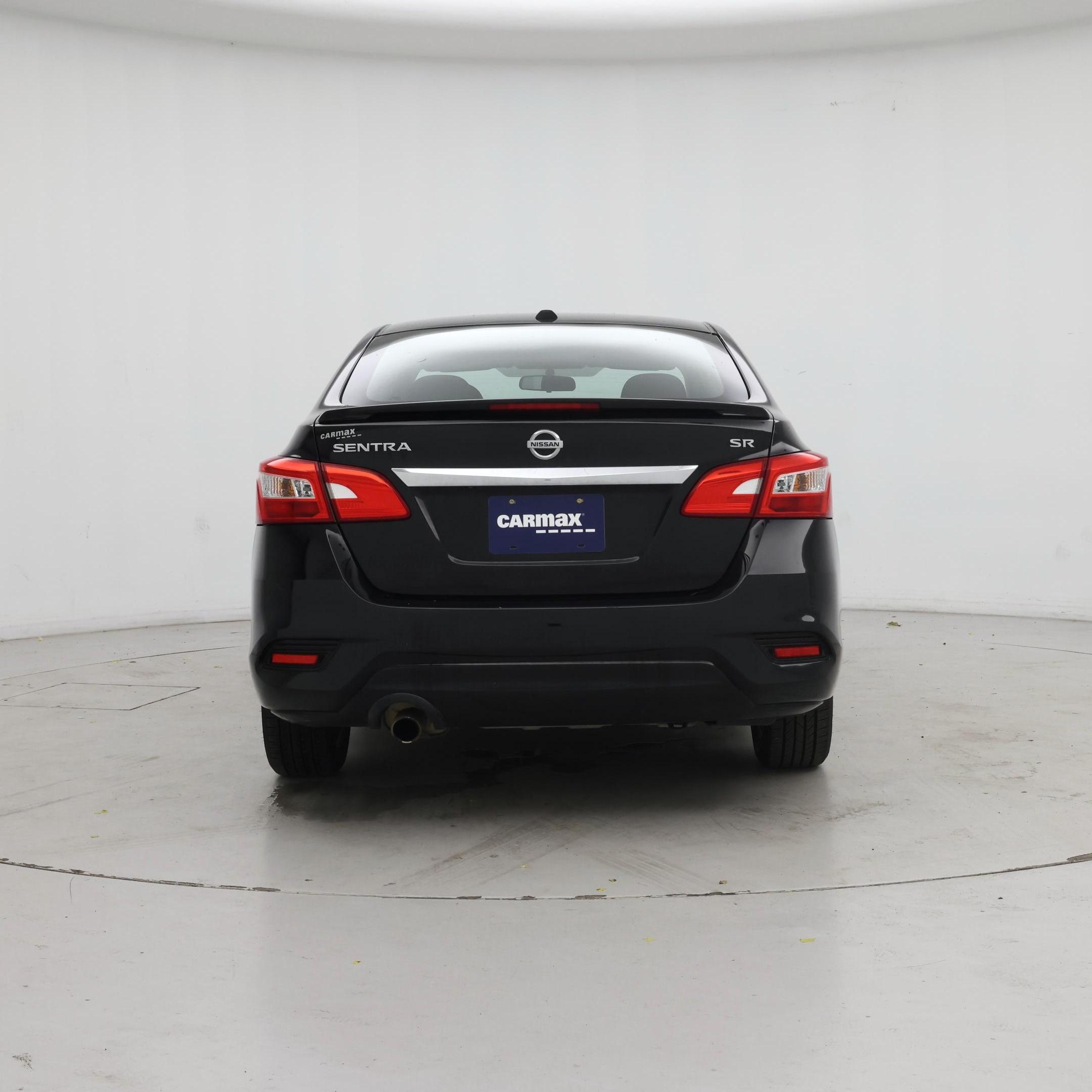 Thumbnail: 2017 Nissan Sentra - 6