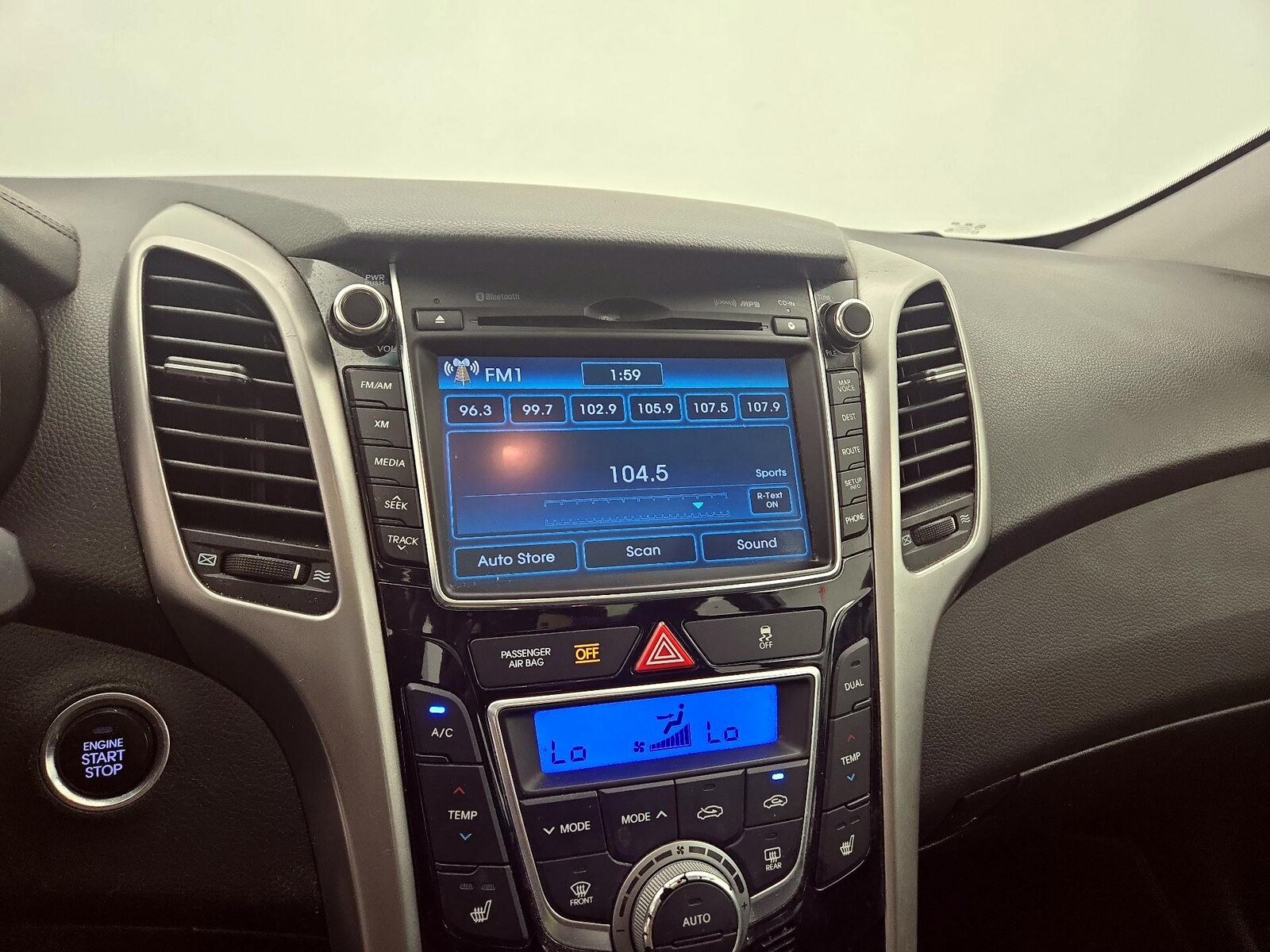 2014 Hyundai Elantra GT Base - Photo 16
