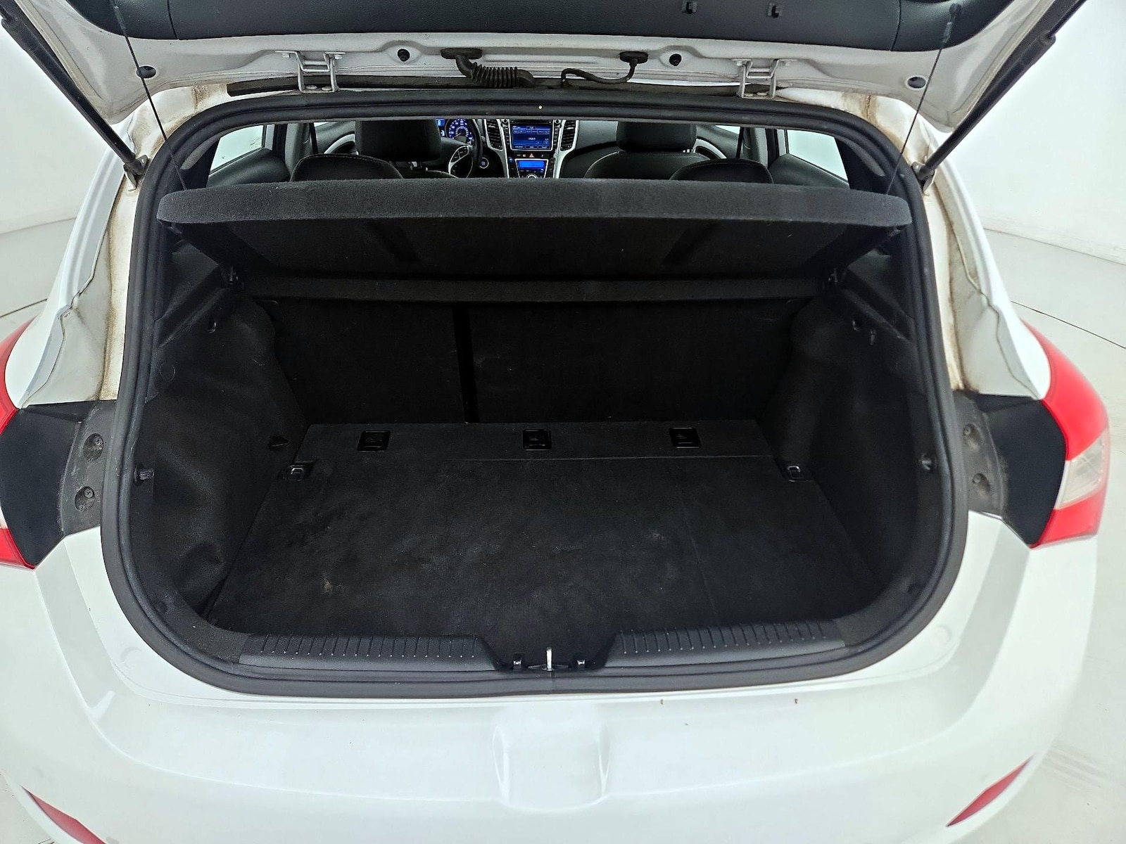 2014 Hyundai Elantra GT Base - Photo 22