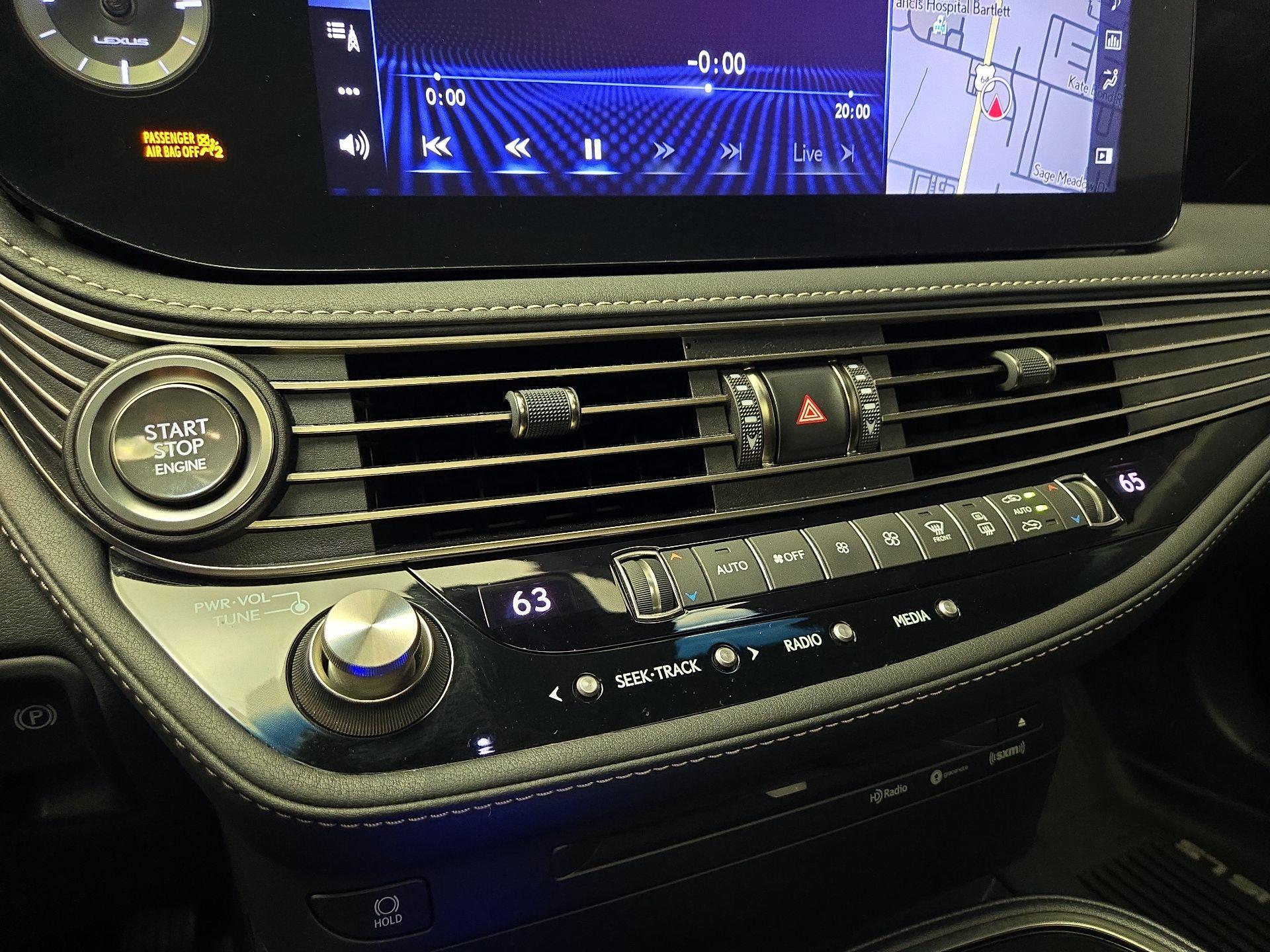 Thumbnail: 2021 Lexus LS - 17