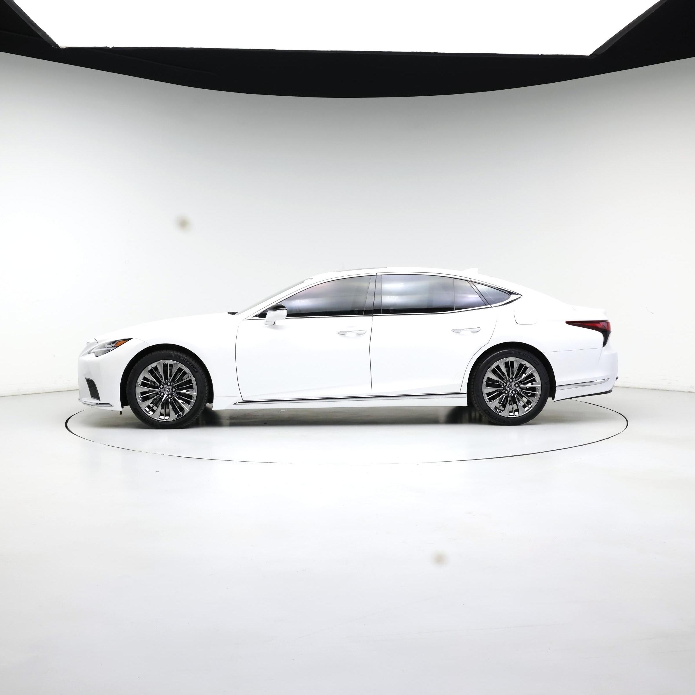 Thumbnail: 2021 Lexus LS - 3