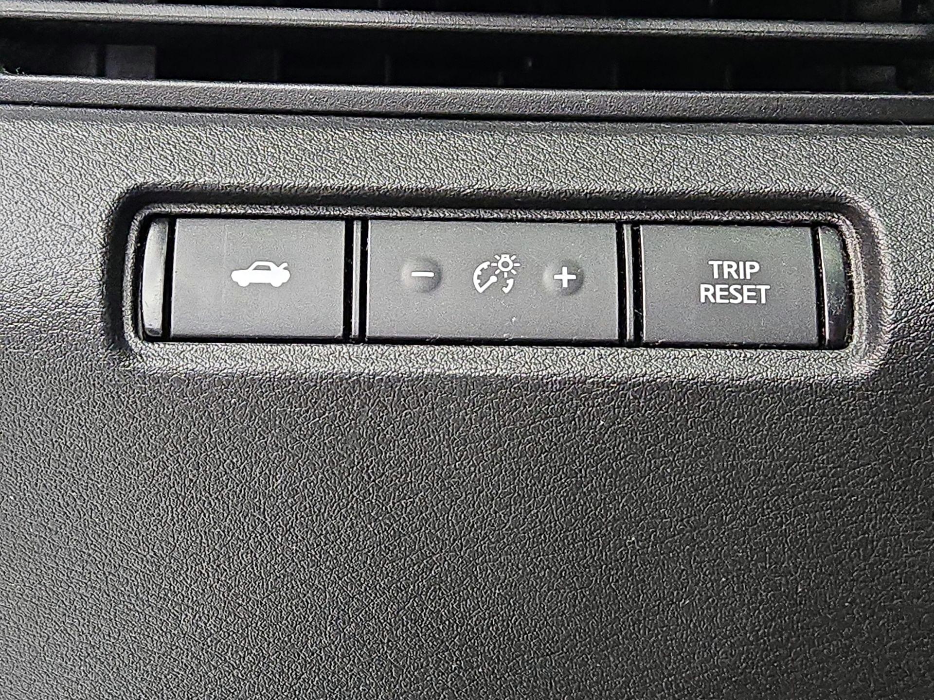 Thumbnail: 2020 Nissan Altima - 13