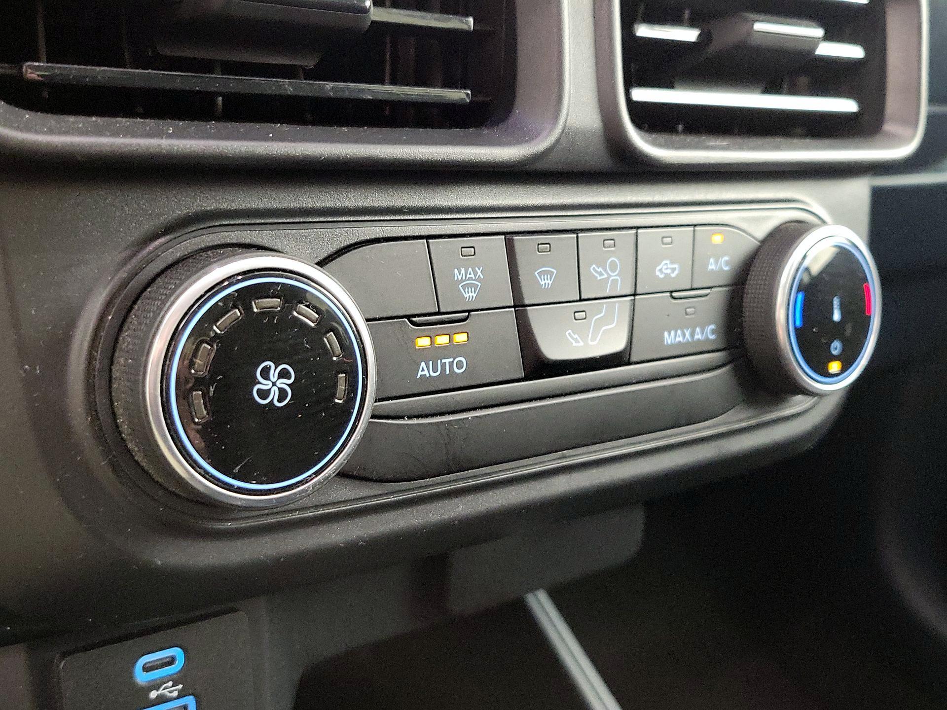 Thumbnail: 2023 Ford Maverick - 16