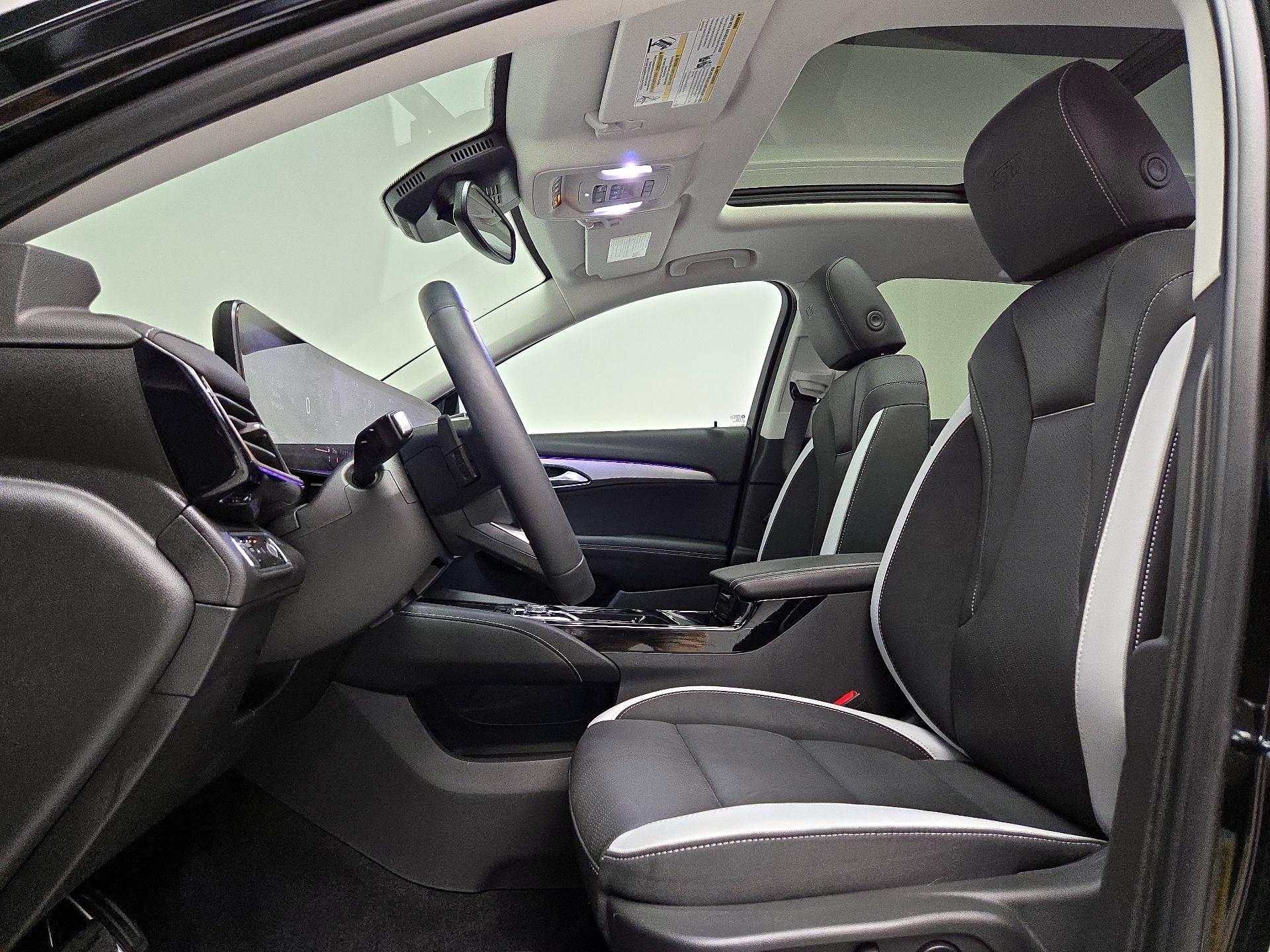 Thumbnail: 2024 Buick Envision - 20