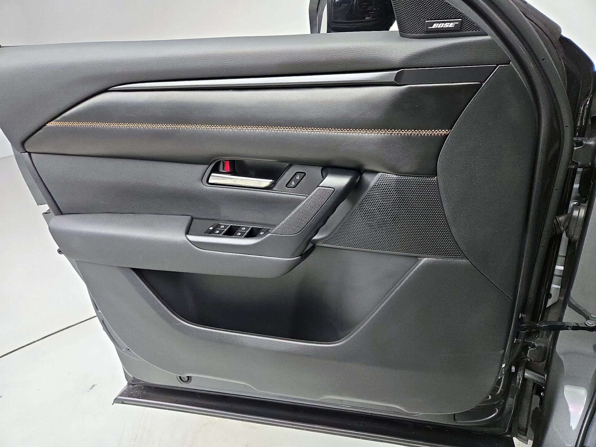 Thumbnail: 2025 Mazda CX-50 - 12