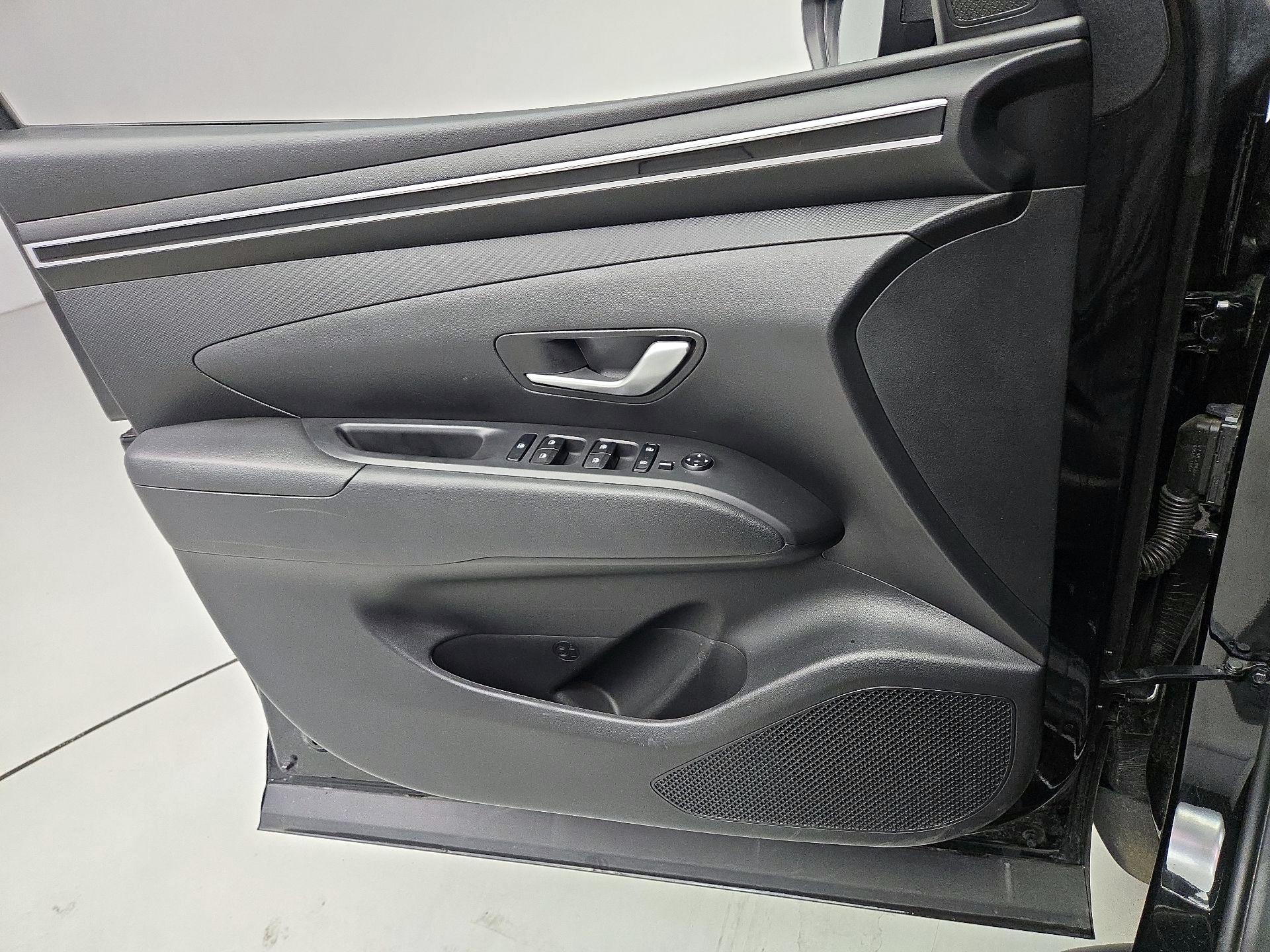 Thumbnail: 2024 Hyundai Santa Cruz - 12