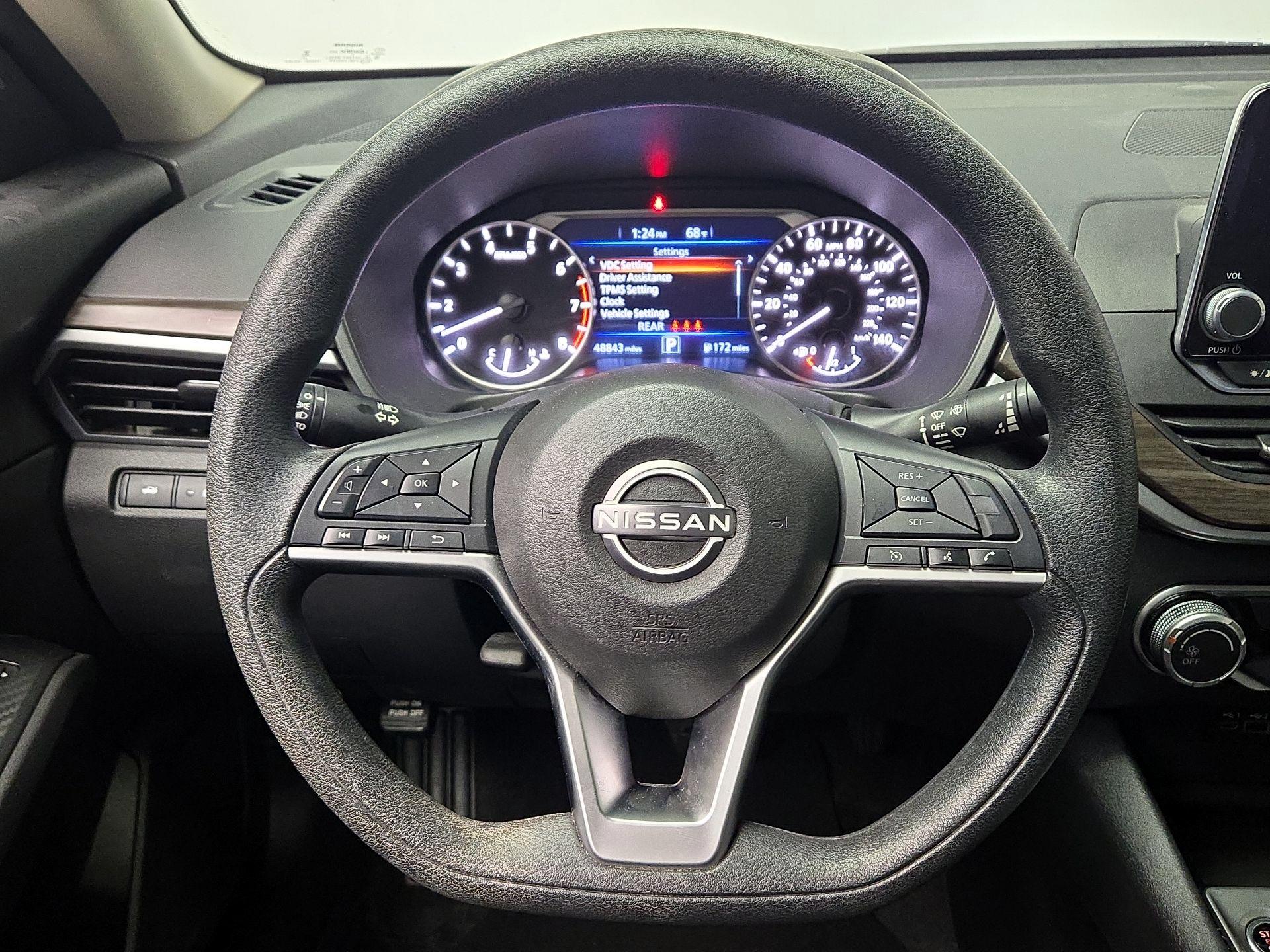 Thumbnail: 2024 Nissan Altima - 10