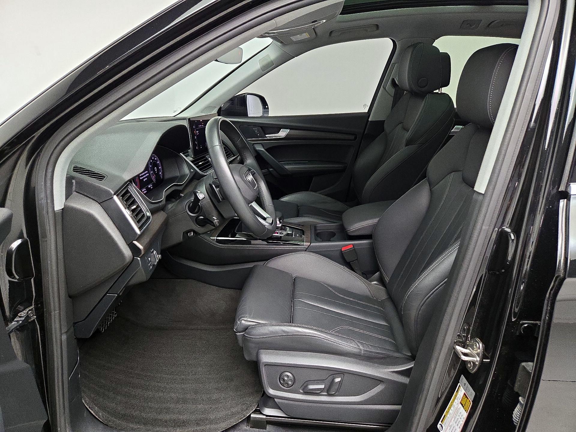 Thumbnail: 2024 Audi Q5 - 11
