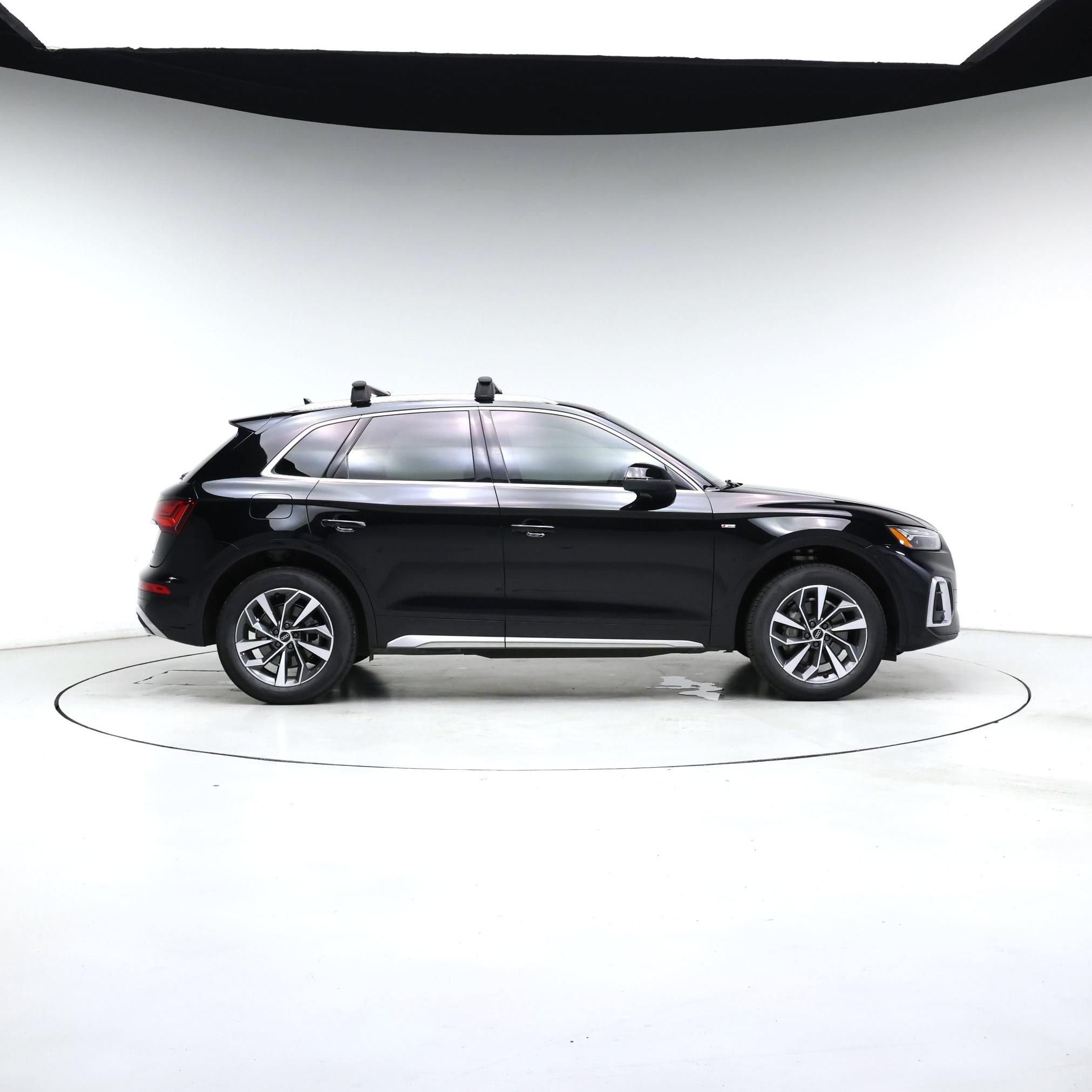 Thumbnail: 2024 Audi Q5 - 7