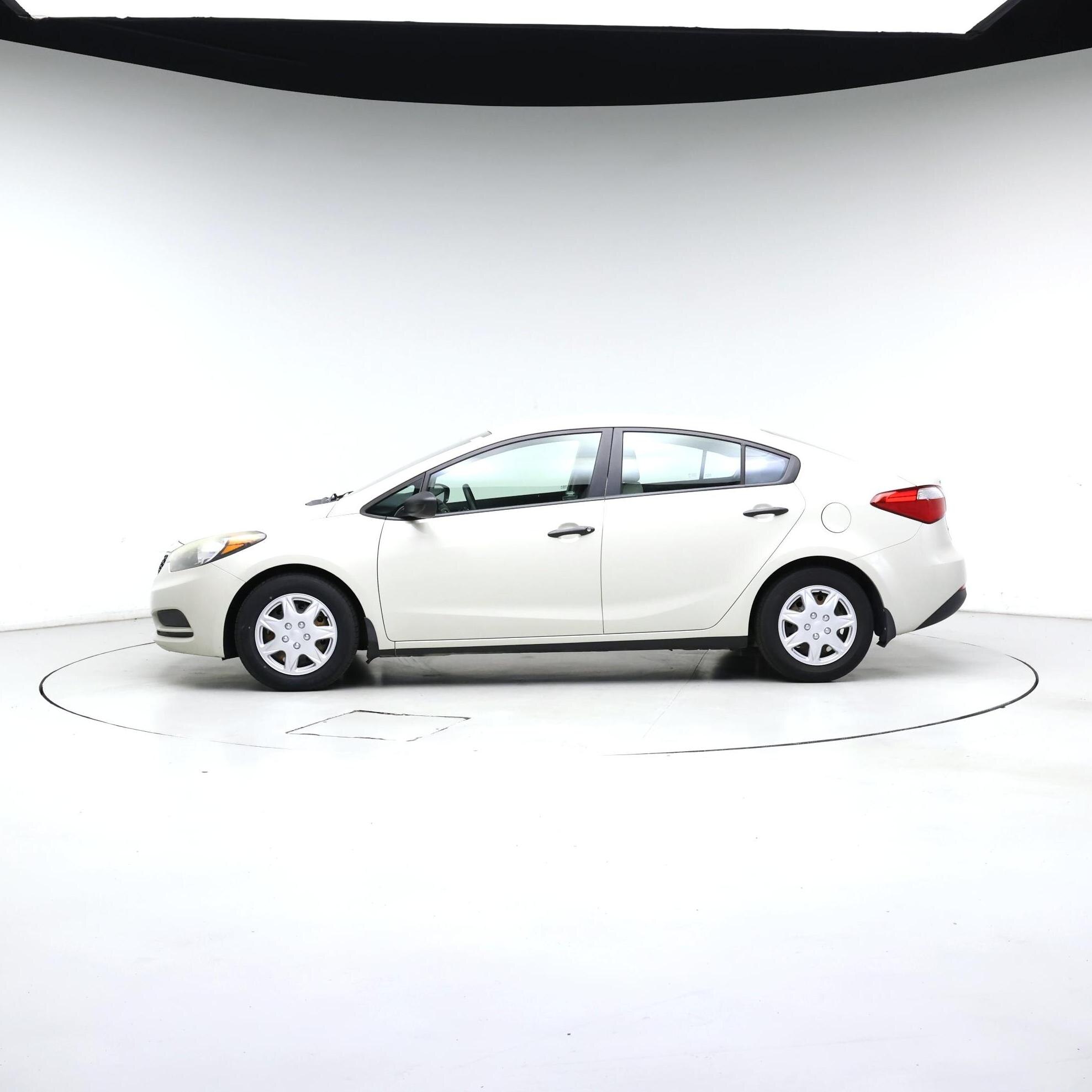 Thumbnail: 2015 Kia Forte - 3