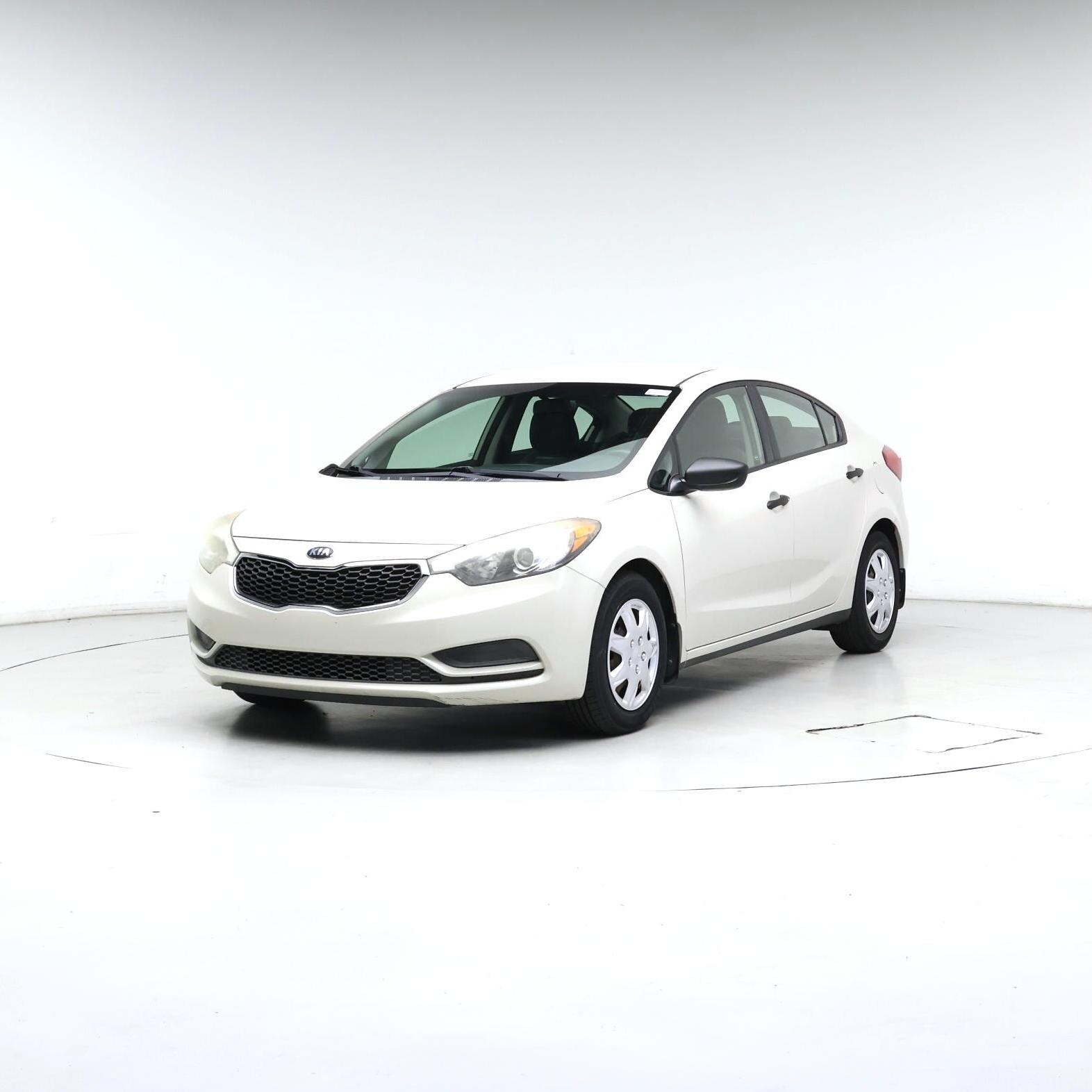 Thumbnail: 2015 Kia Forte - 4