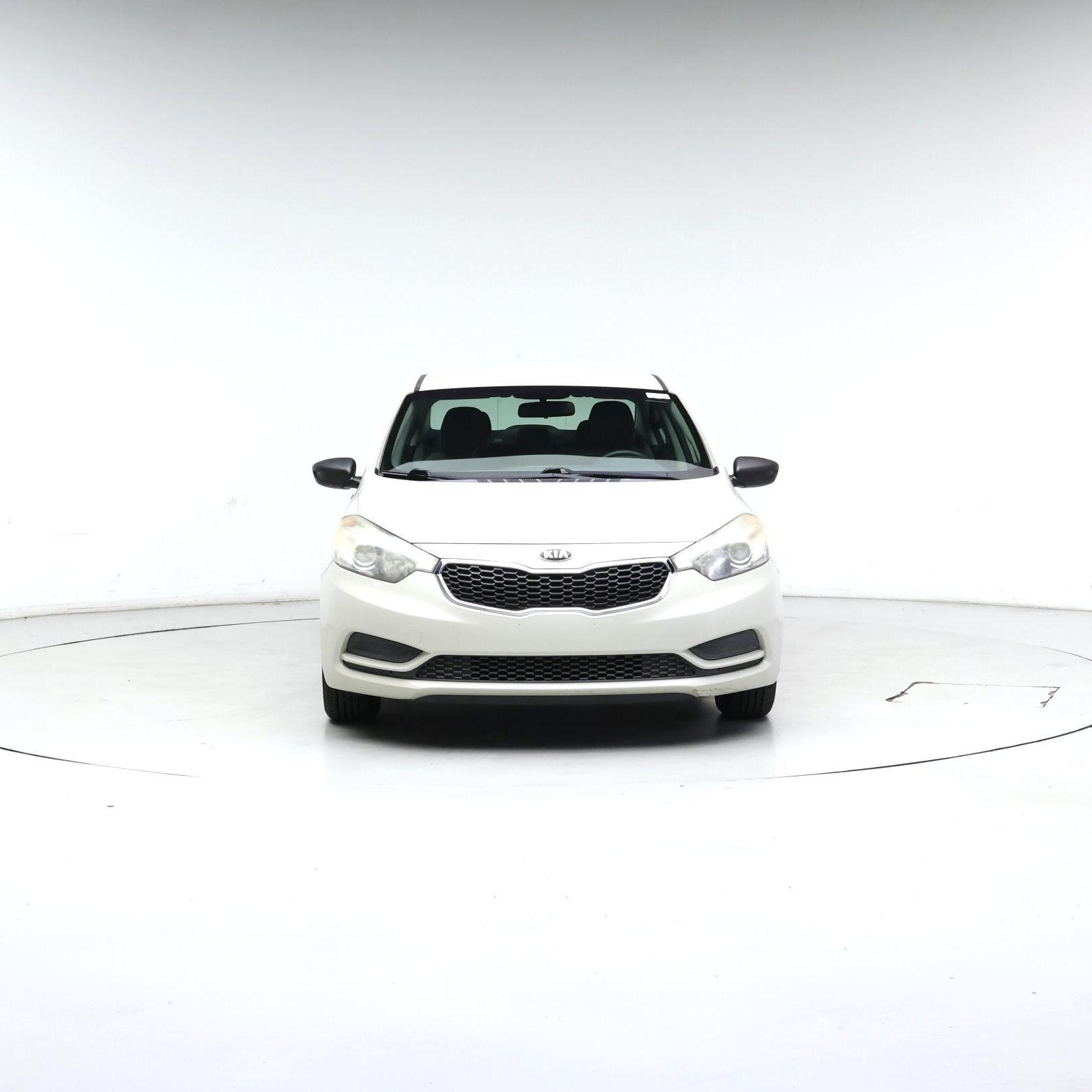 Thumbnail: 2015 Kia Forte - 5