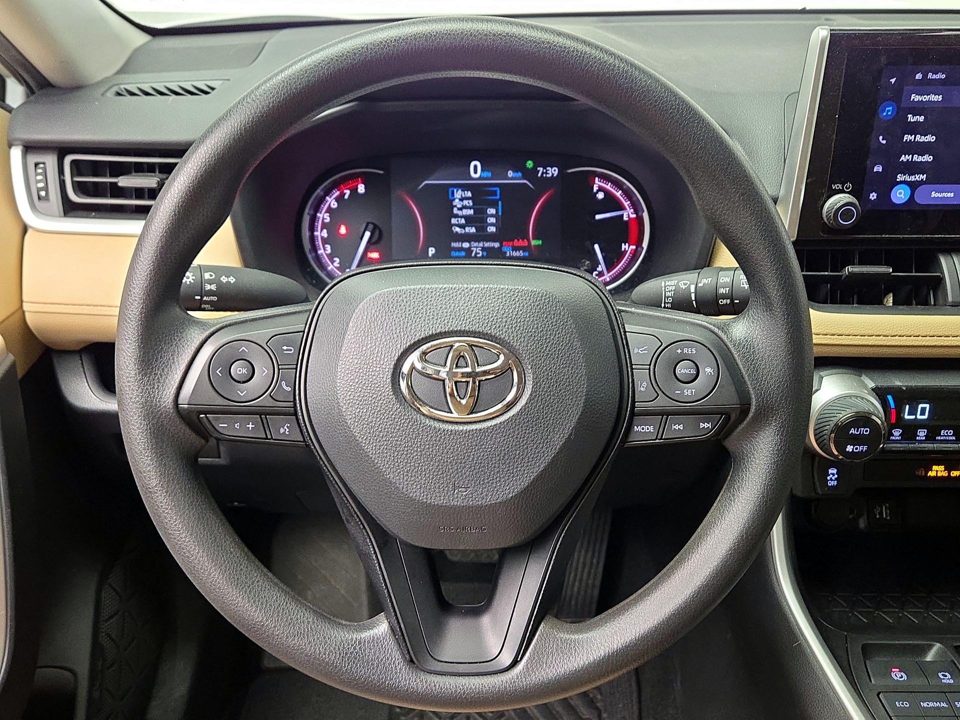 Thumbnail: 2024 Toyota RAV4 - 10