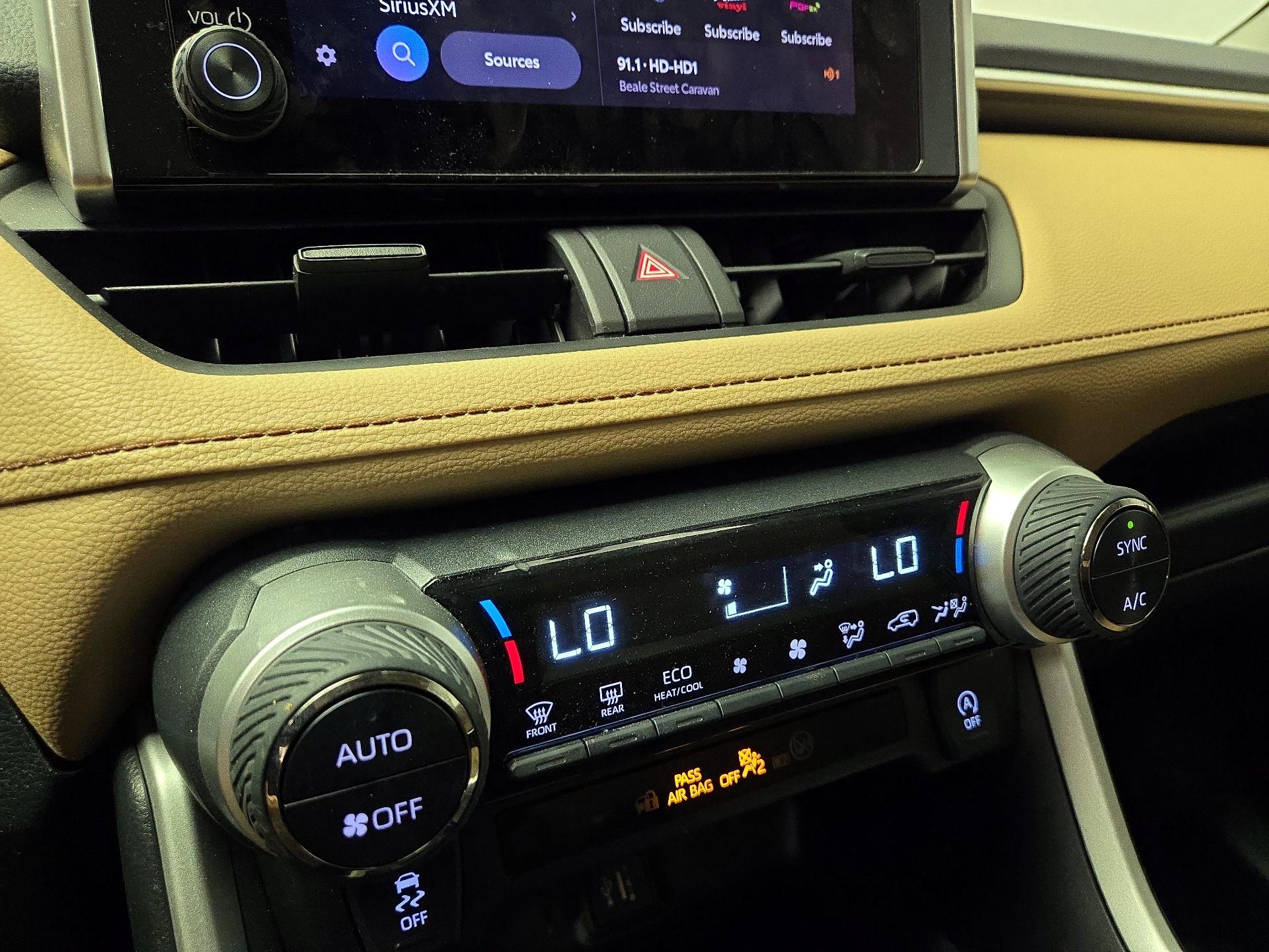 Thumbnail: 2024 Toyota RAV4 - 16