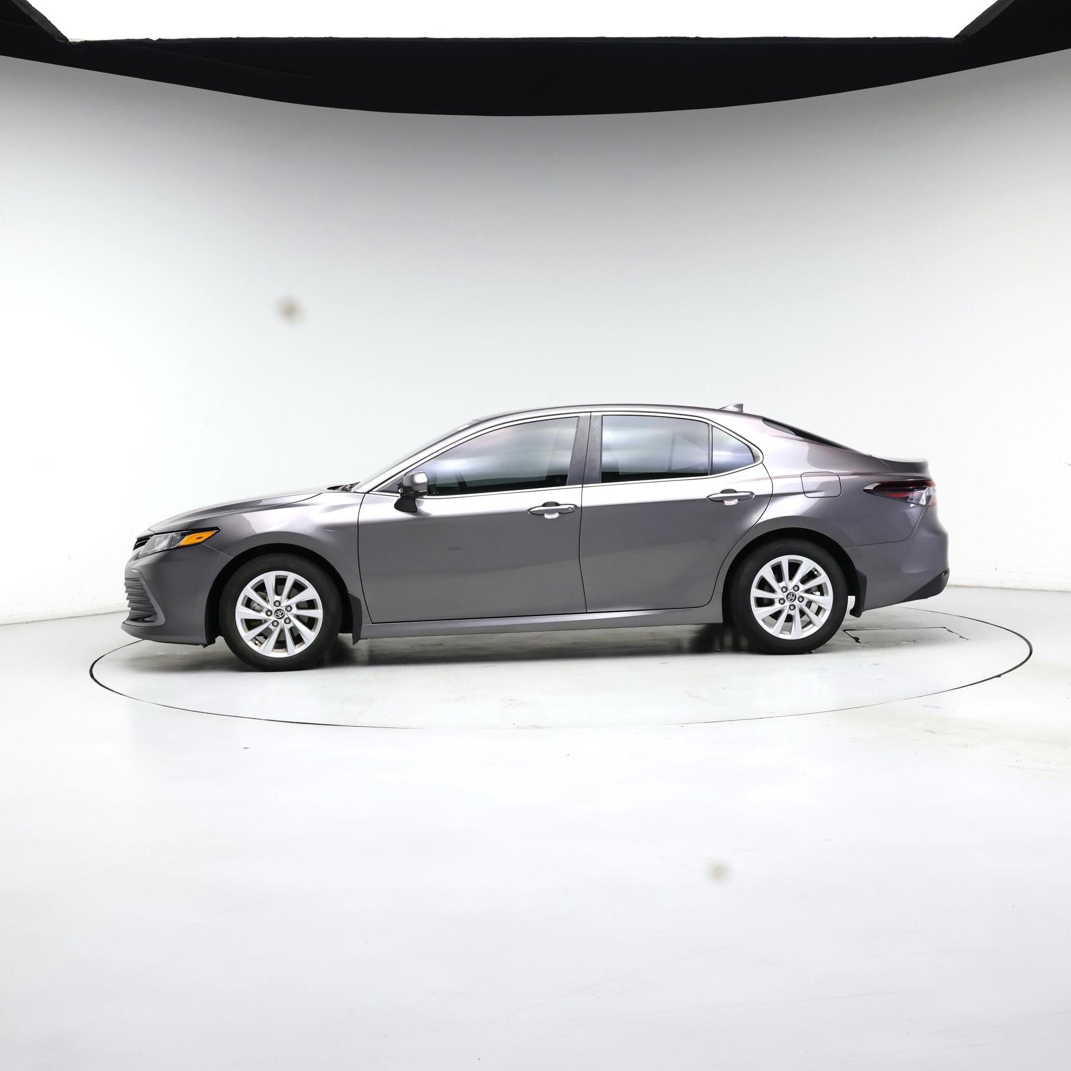 Thumbnail: 2024 Toyota Camry - 3