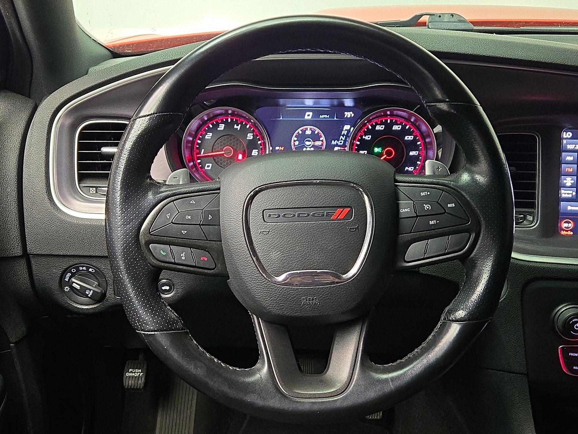 Thumbnail: 2020 Dodge Charger - 10