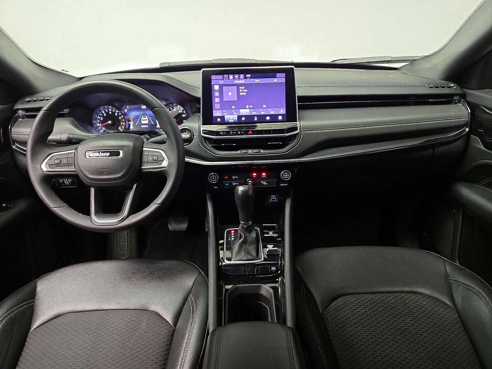 Thumbnail: 2024 Jeep Compass - 9