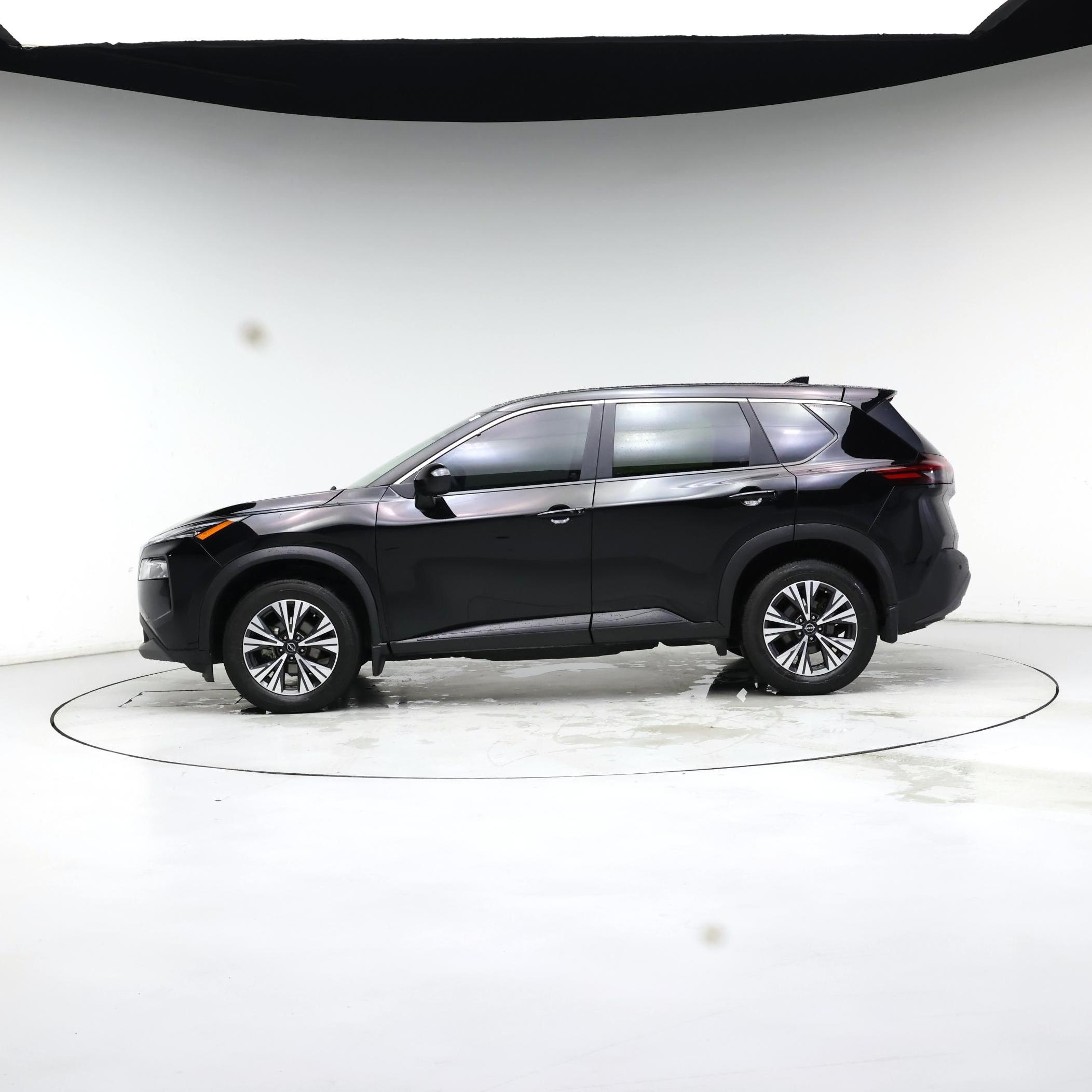 Thumbnail: 2023 Nissan Rogue - 3