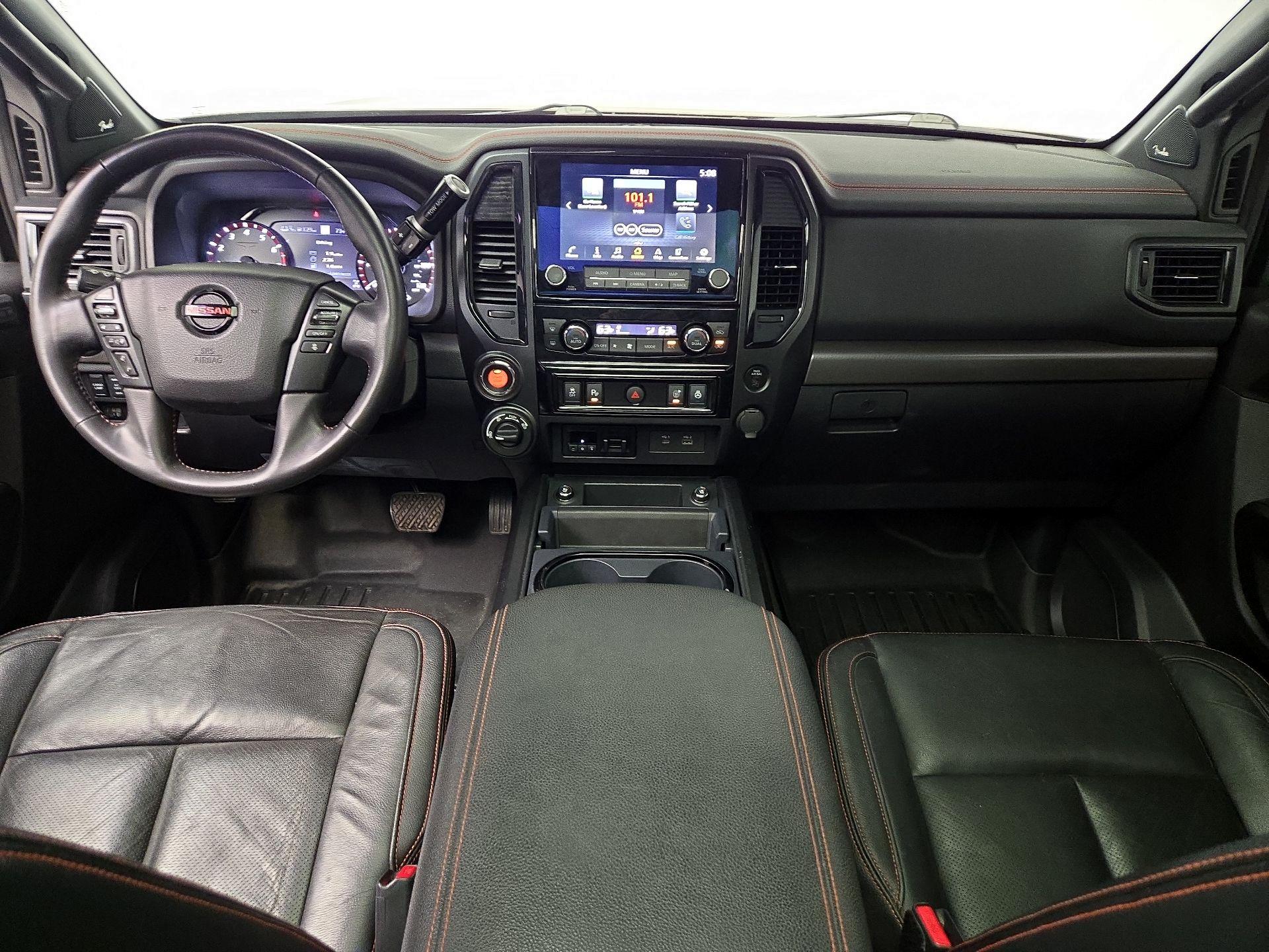 Thumbnail: 2020 Nissan Titan - 9