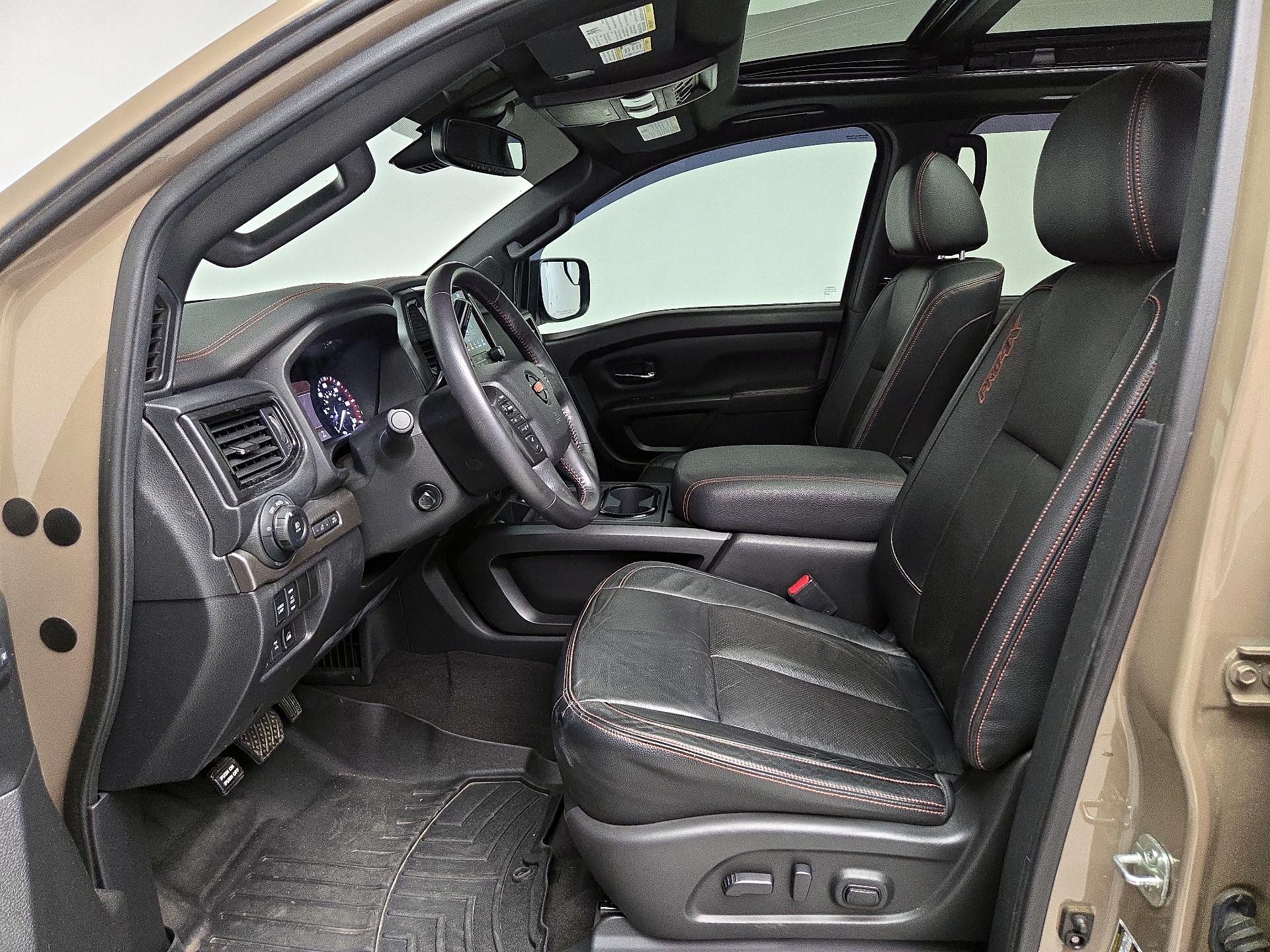 Thumbnail: 2020 Nissan Titan - 11