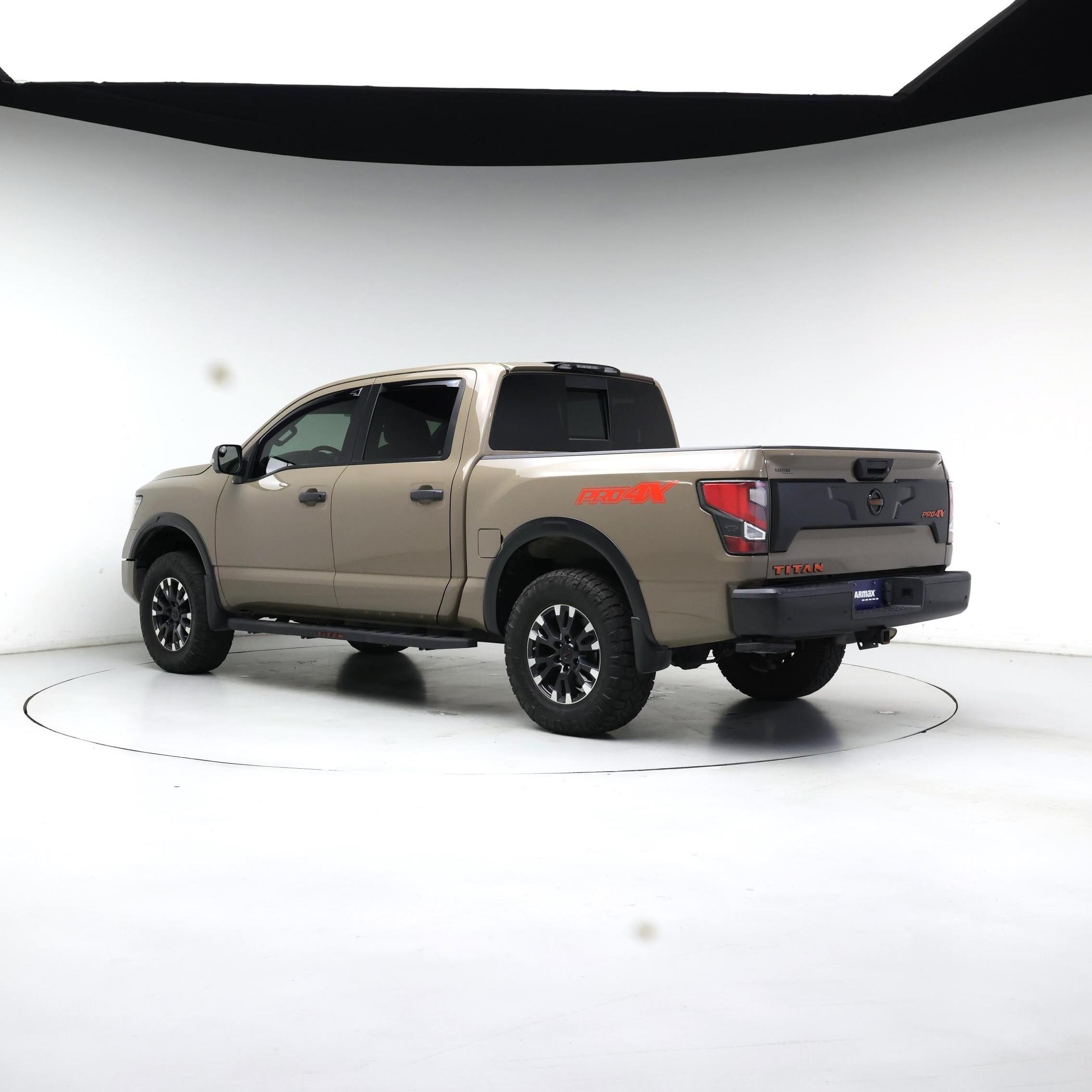 Thumbnail: 2020 Nissan Titan - 2