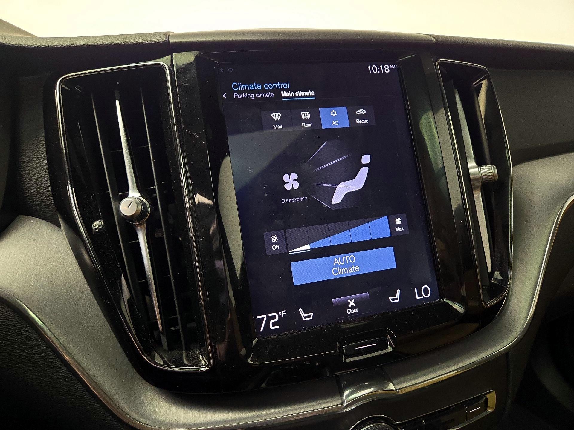 Thumbnail: 2020 Volvo XC60 - 16