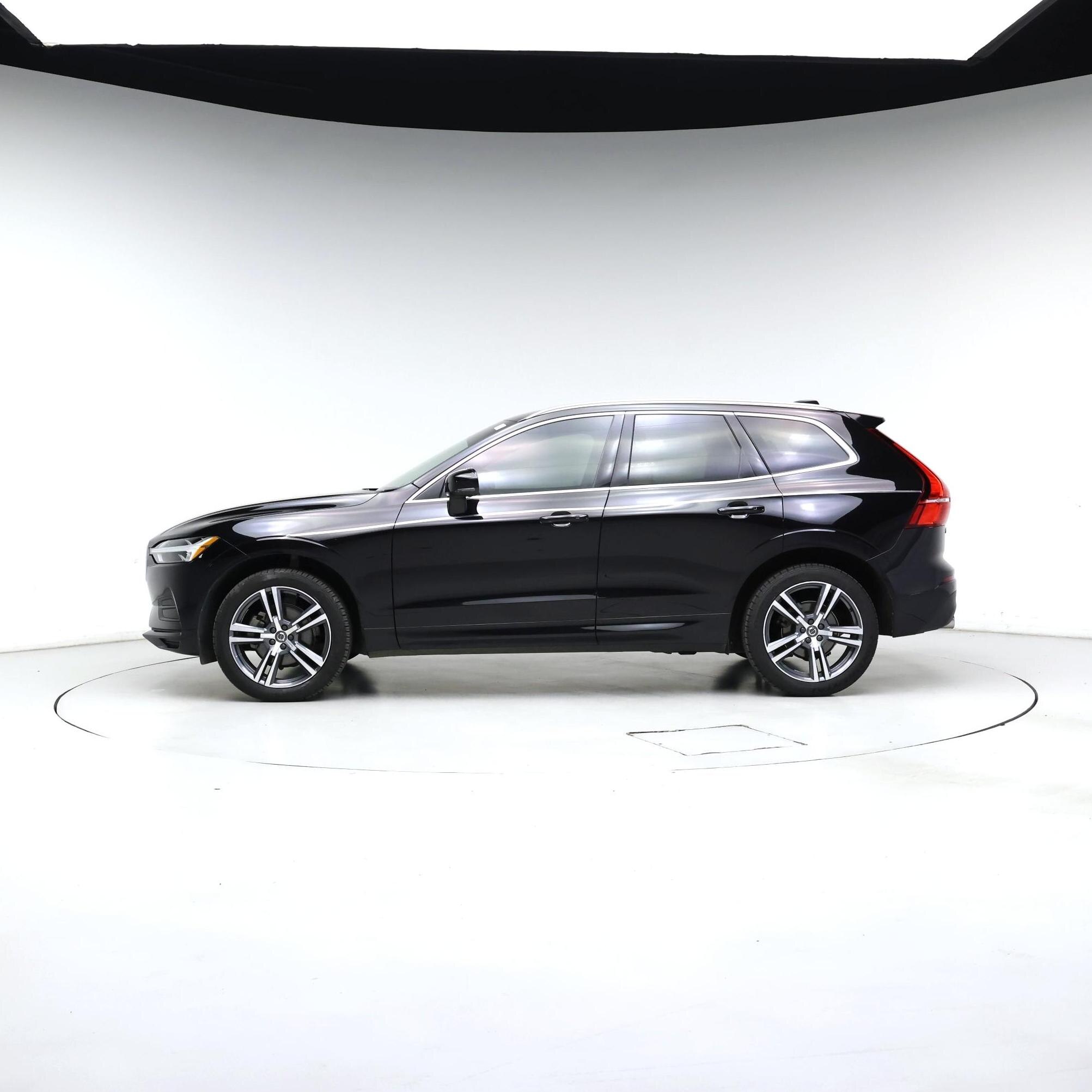 Thumbnail: 2020 Volvo XC60 - 3