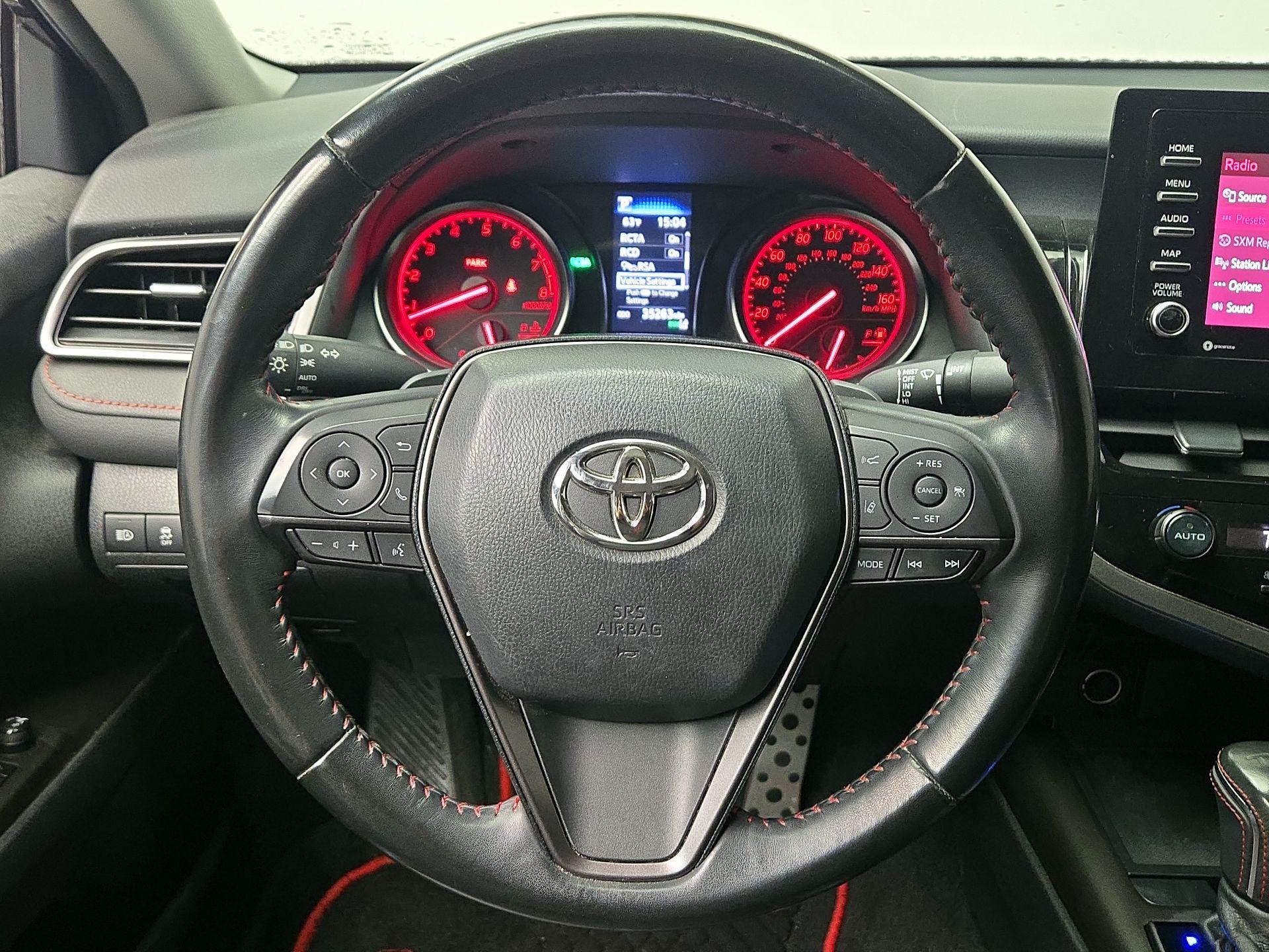Thumbnail: 2022 Toyota Camry - 10