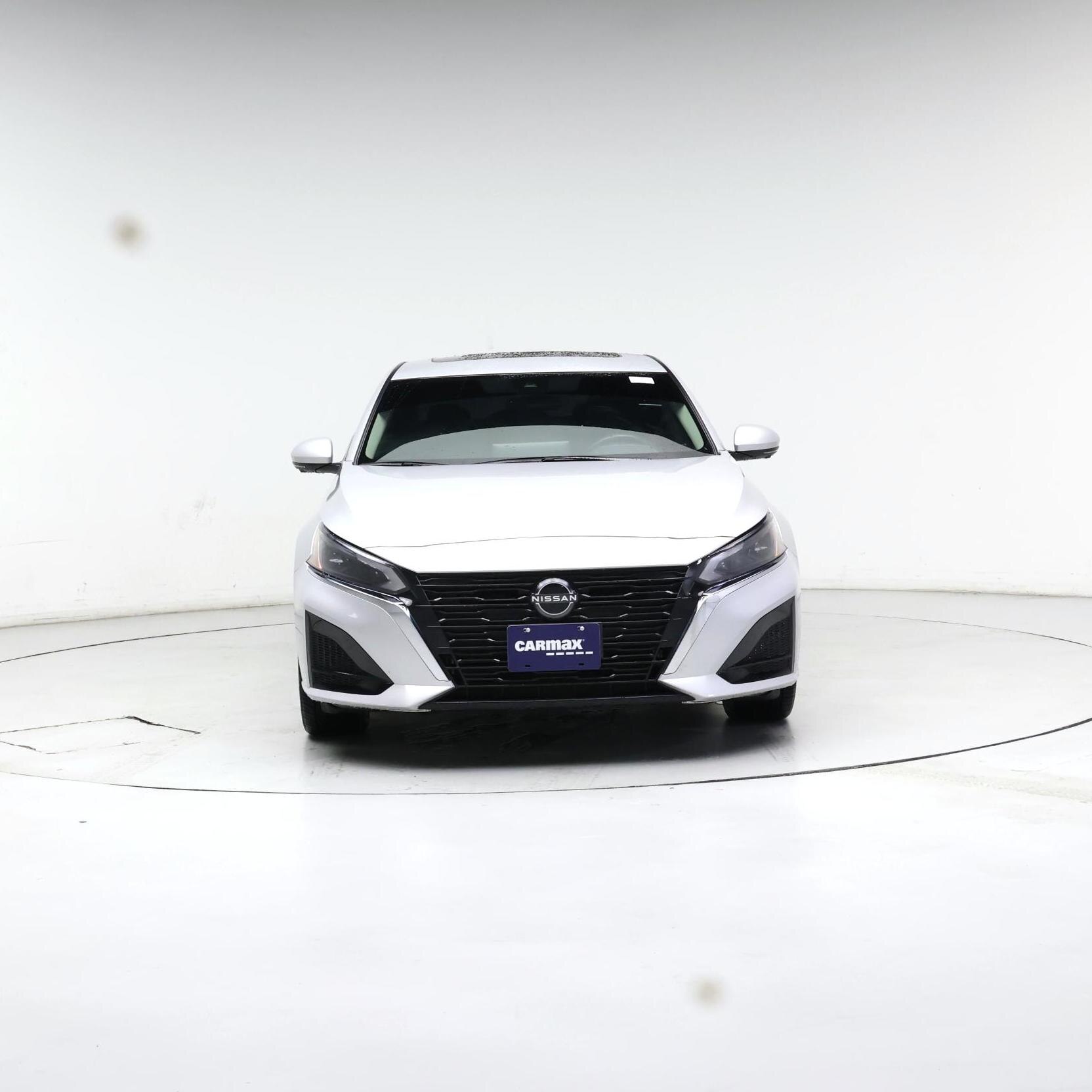 Thumbnail: 2023 Nissan Altima - 5