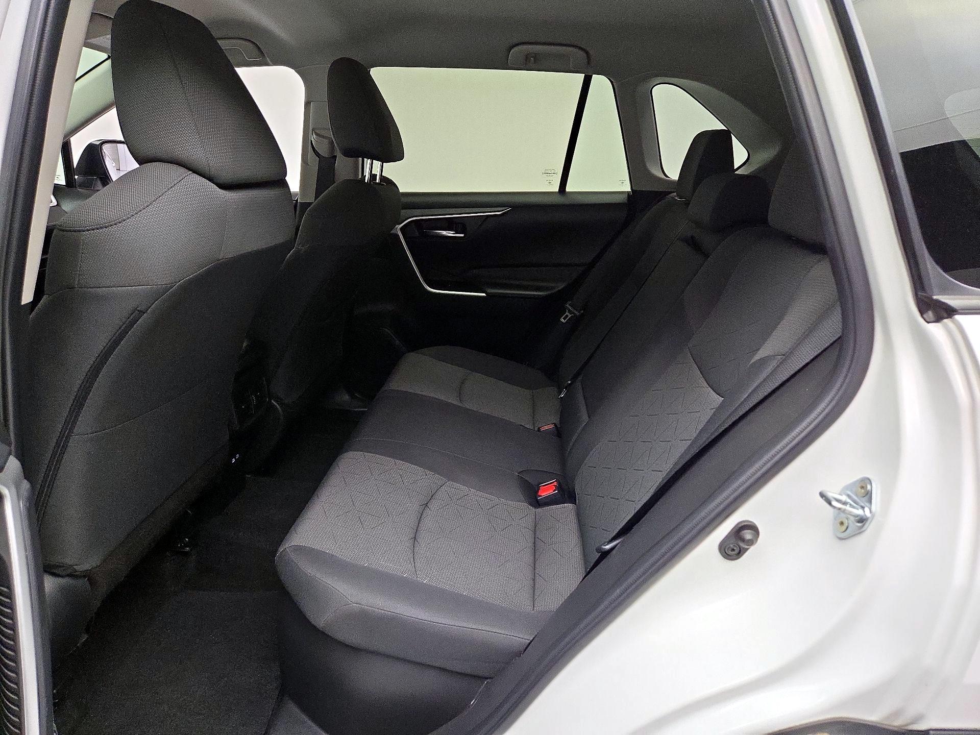 Thumbnail: 2024 Toyota RAV4 - 19