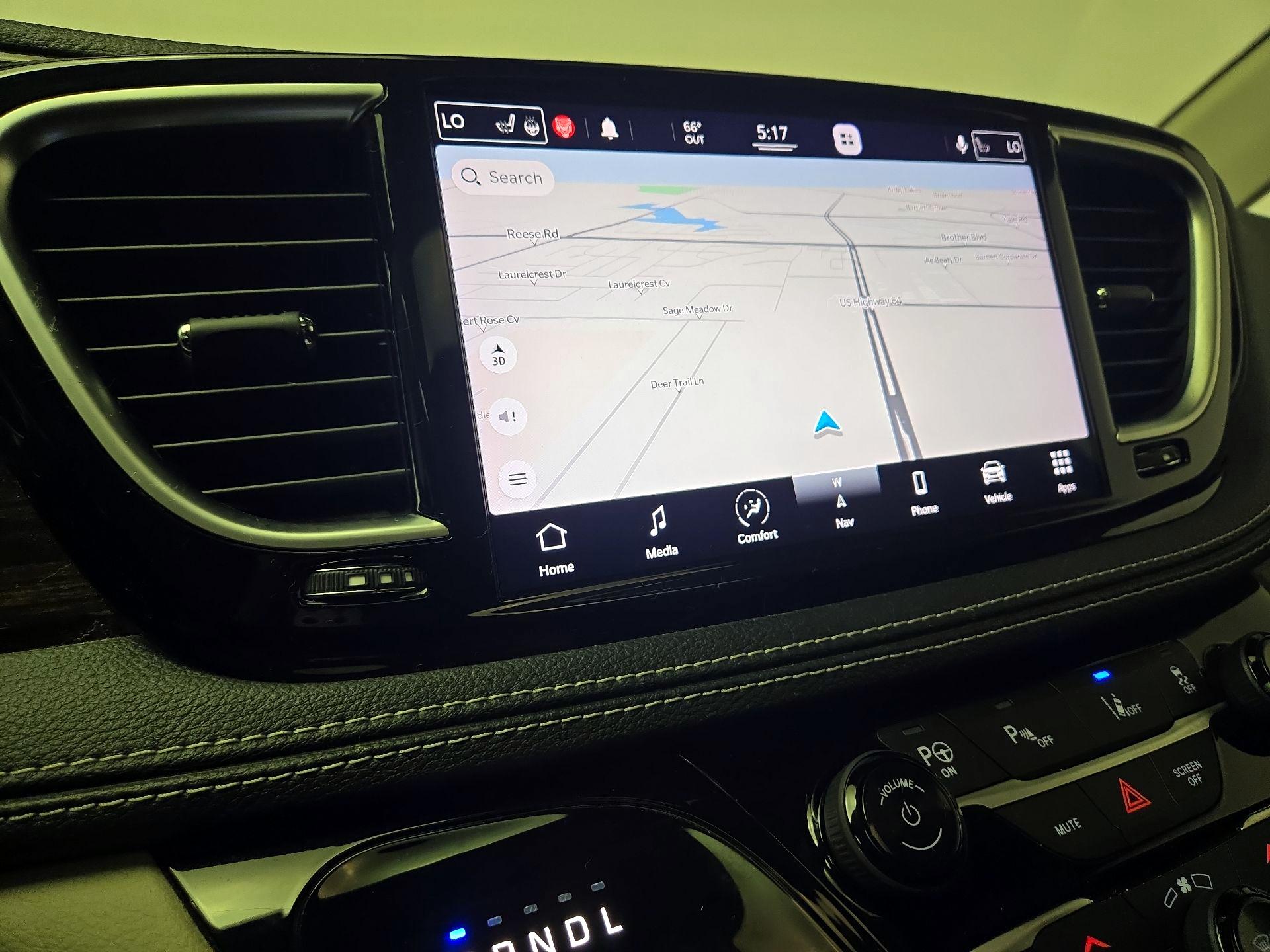 Thumbnail: 2021 Chrysler Pacifica - 14