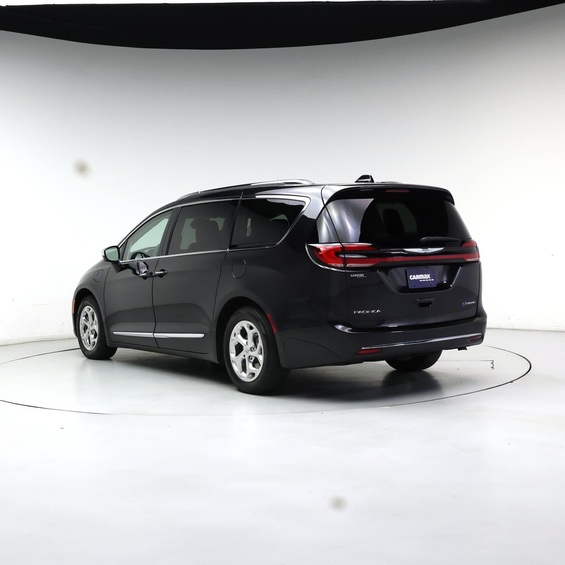 Thumbnail: 2021 Chrysler Pacifica - 2
