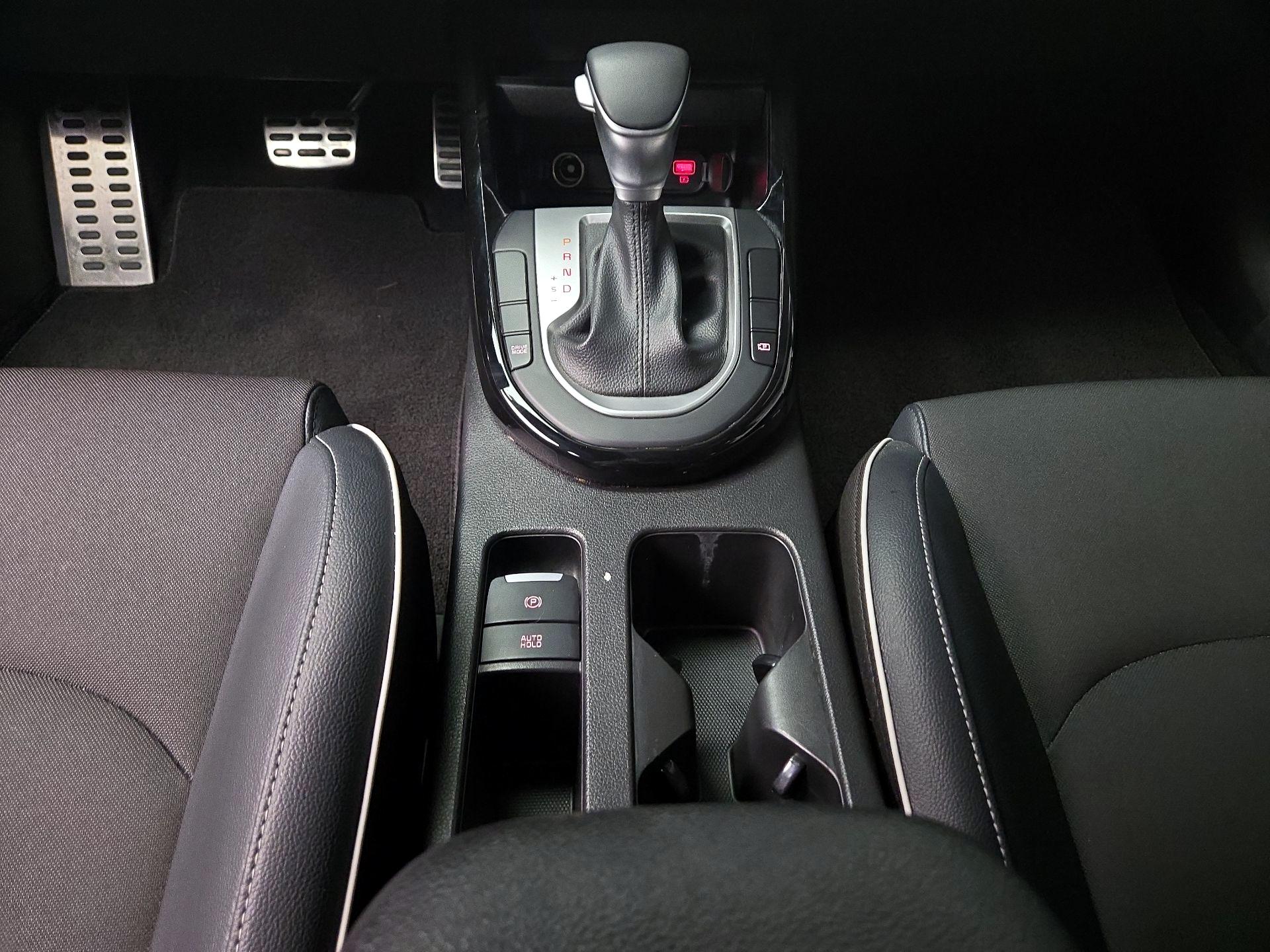 Thumbnail: 2023 Kia Forte - 18